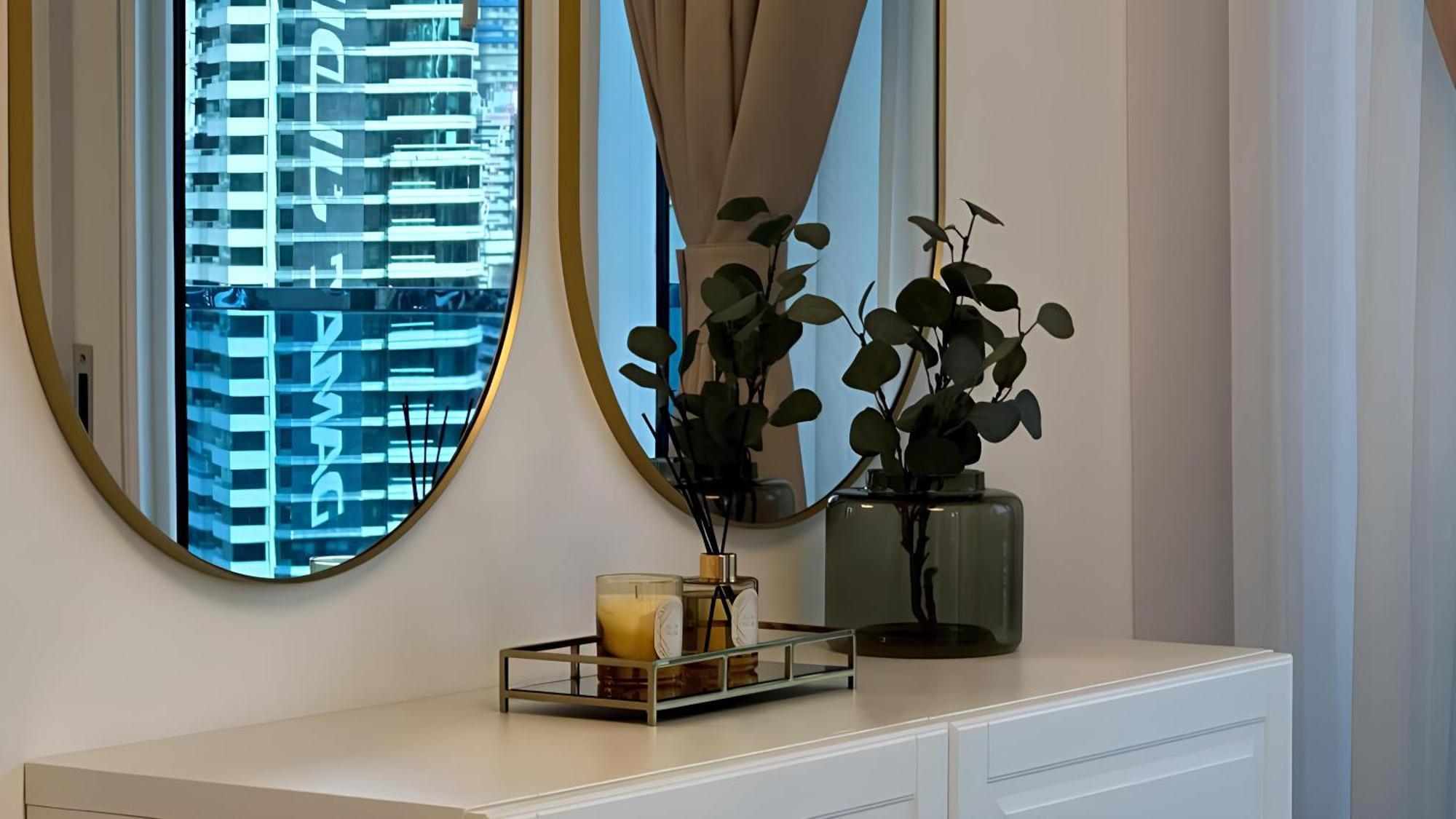 Spacious 2bdr Canal And Partial Burj Khalifa Views, Business Bay Dubai