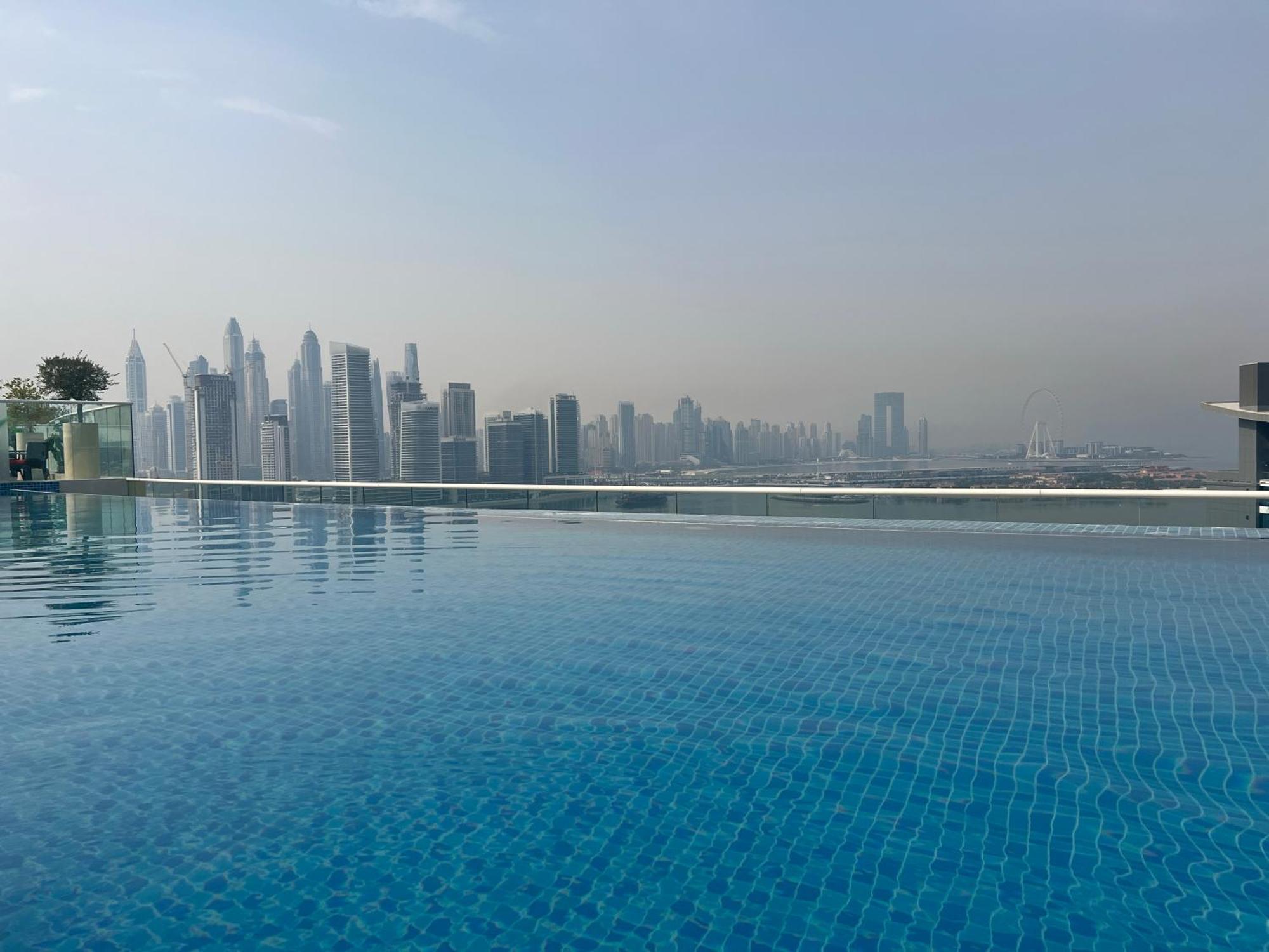 Daire Sevenpalm 2br Seaview Rooftoppool Privbeach *