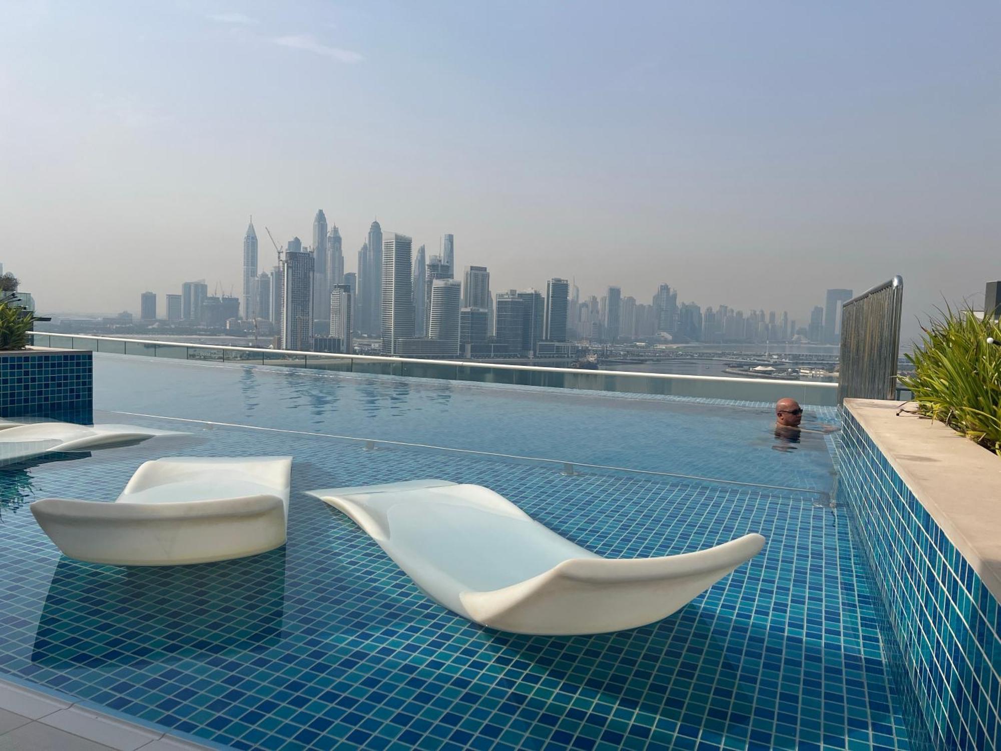 Sevenpalm 2br Seaview Rooftoppool Privbeach Daire Dubai