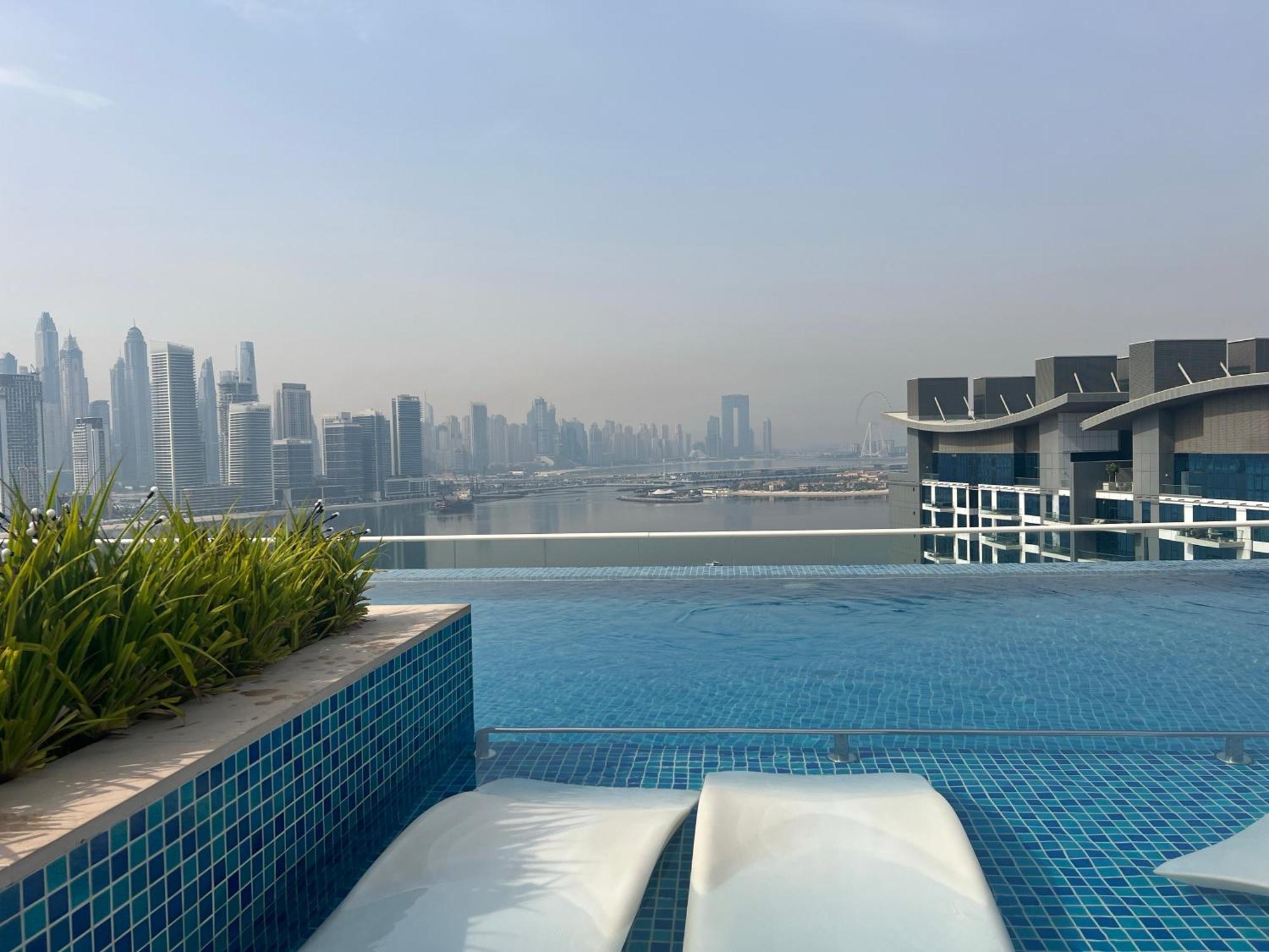 Sevenpalm 2br Seaview Rooftoppool Privbeach Daire Dubai
