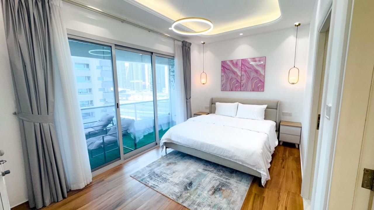 Marina - 1bhk Modish