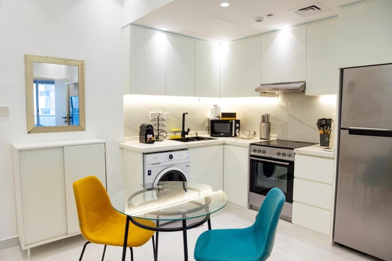 Apartment Marina - 1bhk Modish *
