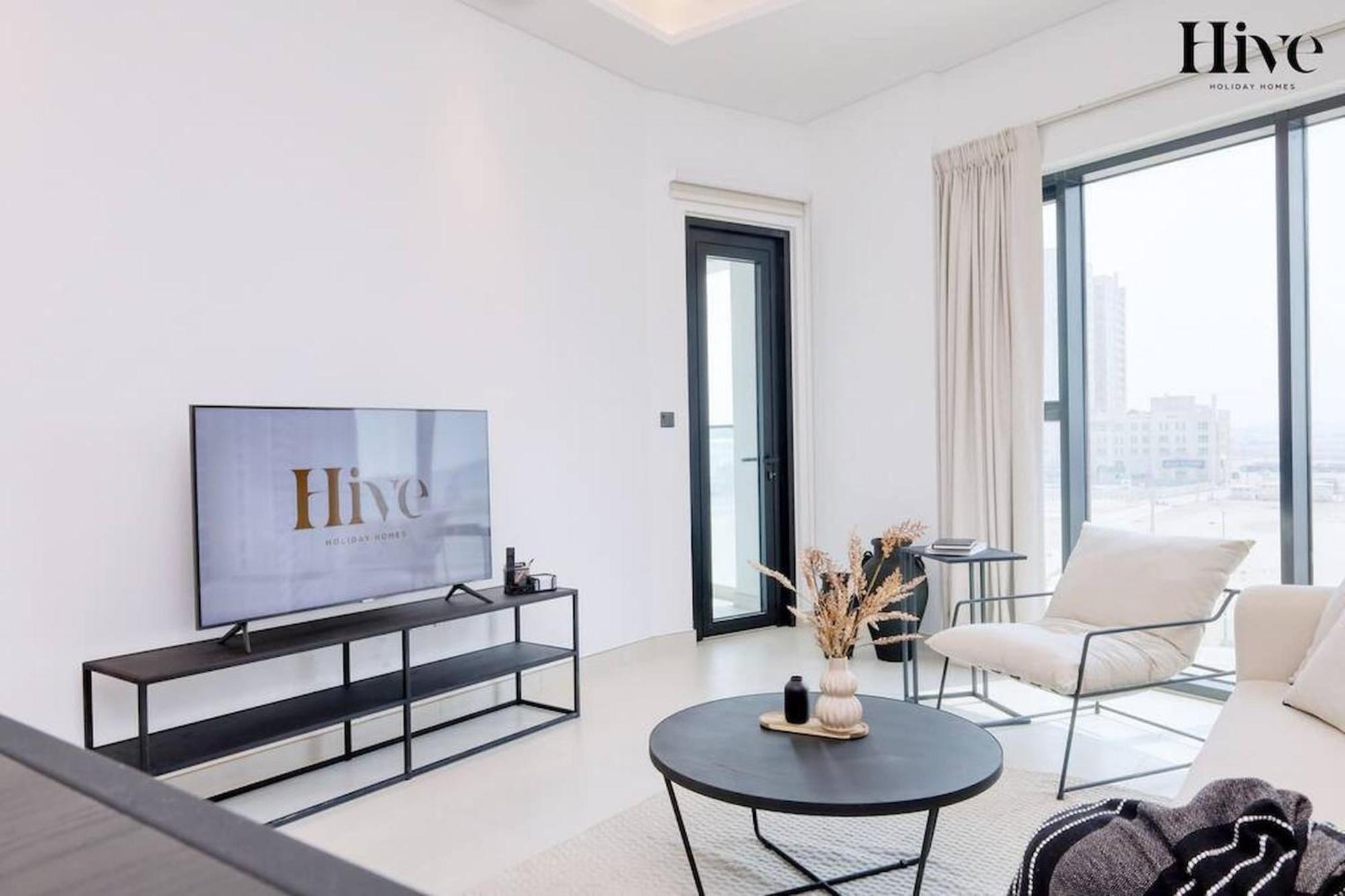 7 By Aurora 307 Apartment Dubai