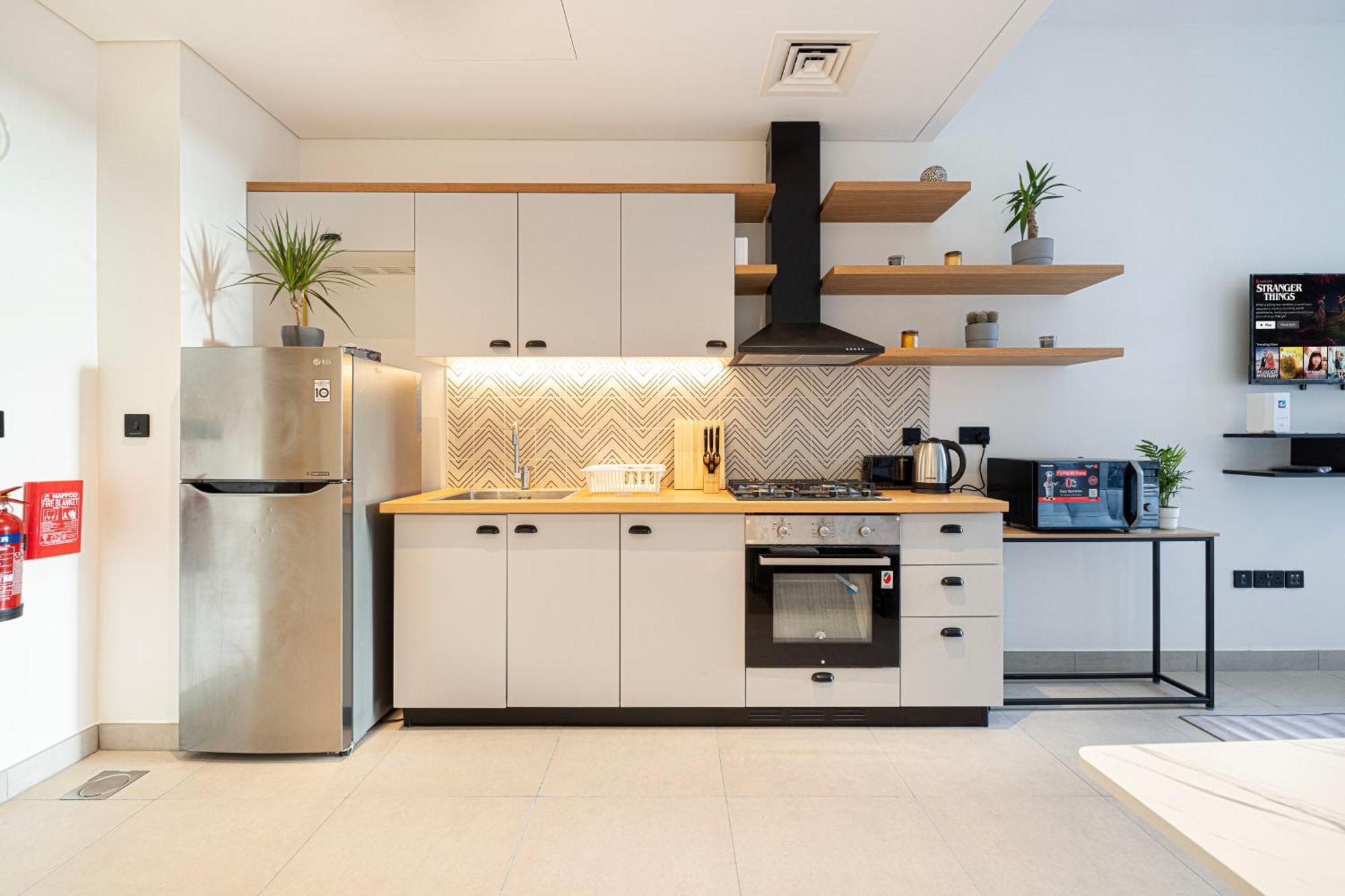 1 Bedroom Socio Tower Hills Apartment