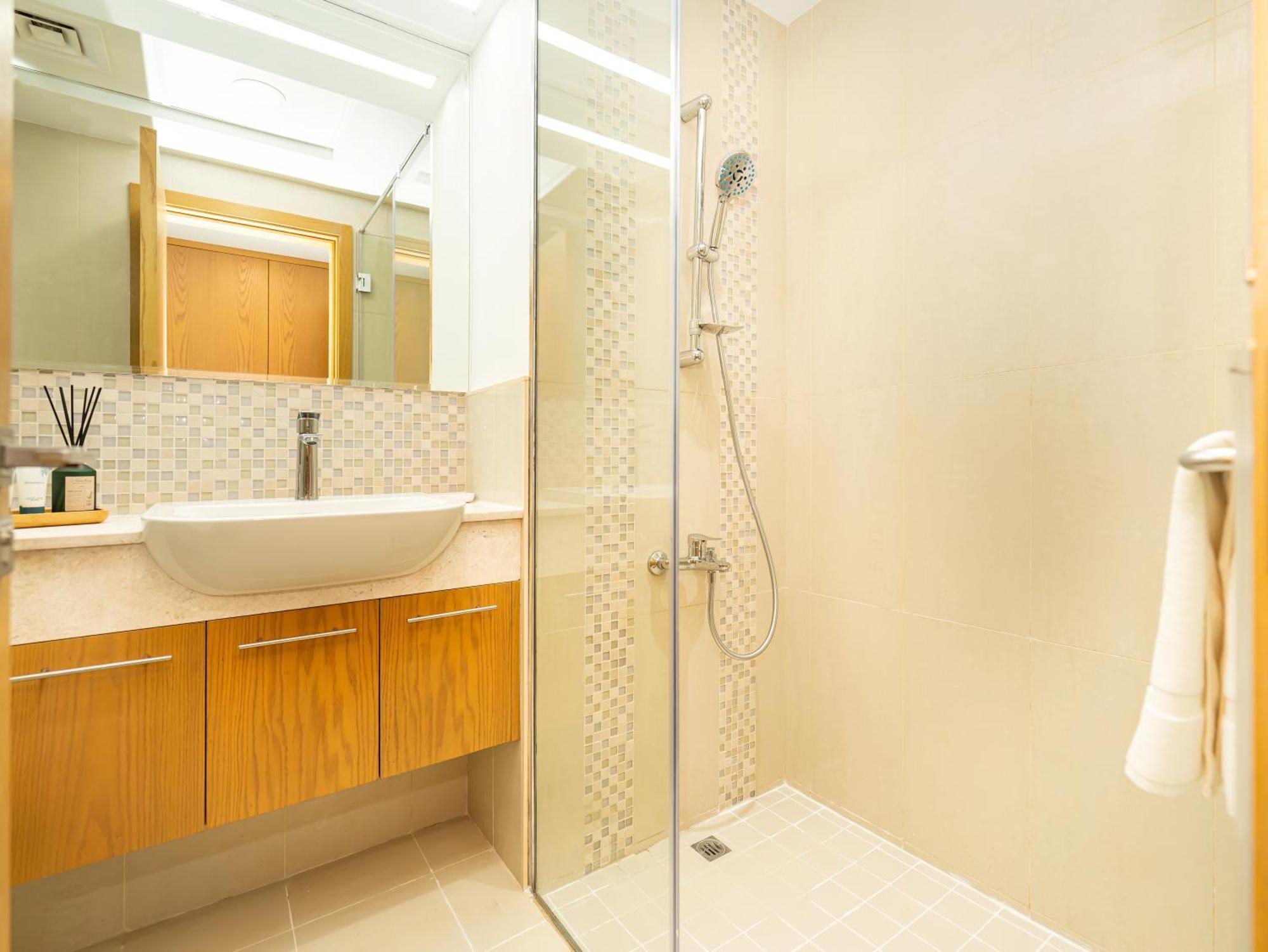 Luxury 2br With Burj View, Very Close To Mall Holiday home Dubai