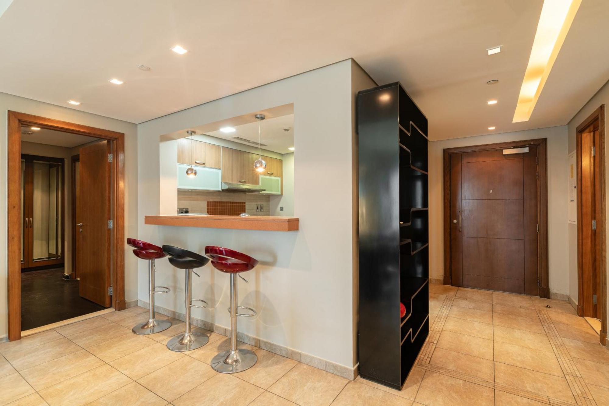 Family Living In Marina Residence, 2-bed, Palm Jumeirah - Allsopp&allsopp Apartment Dubai