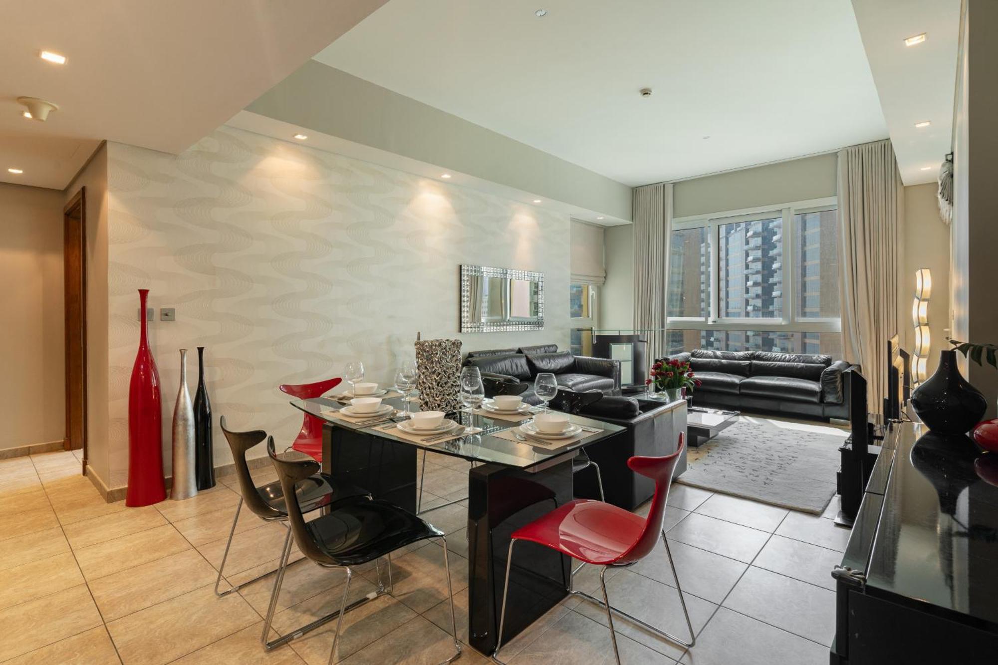 Apartment Family Living In Marina Residence, 2-bed, Palm Jumeirah - Allsopp&allsopp *