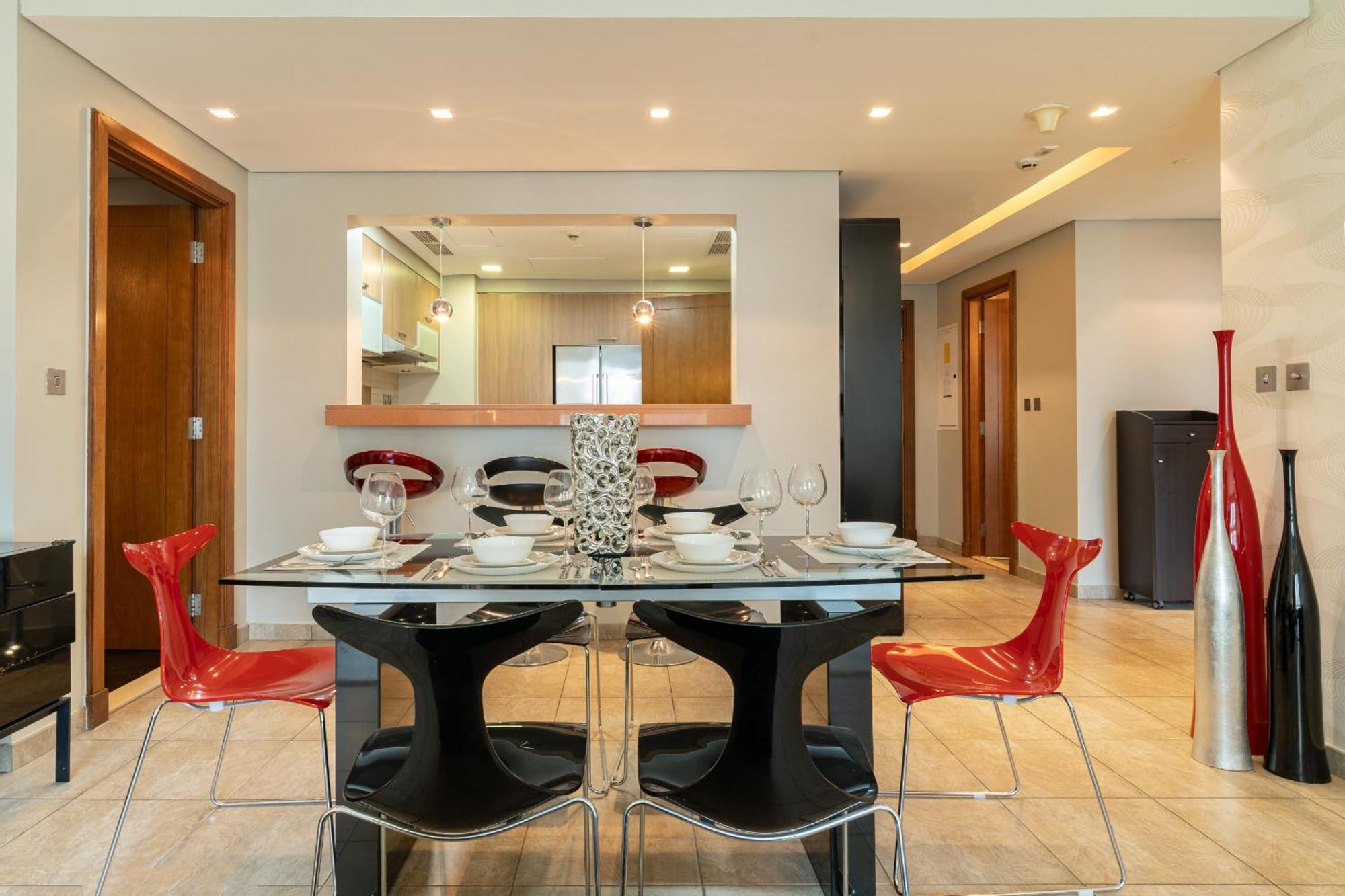Apartment Family Living In Marina Residence, 2-bed, Palm Jumeirah - Allsopp&allsopp *