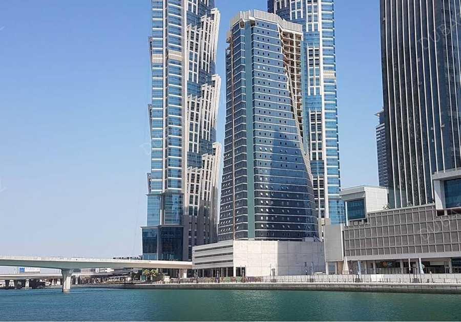 Deluxe With Panoramic View Near Metro Apartment