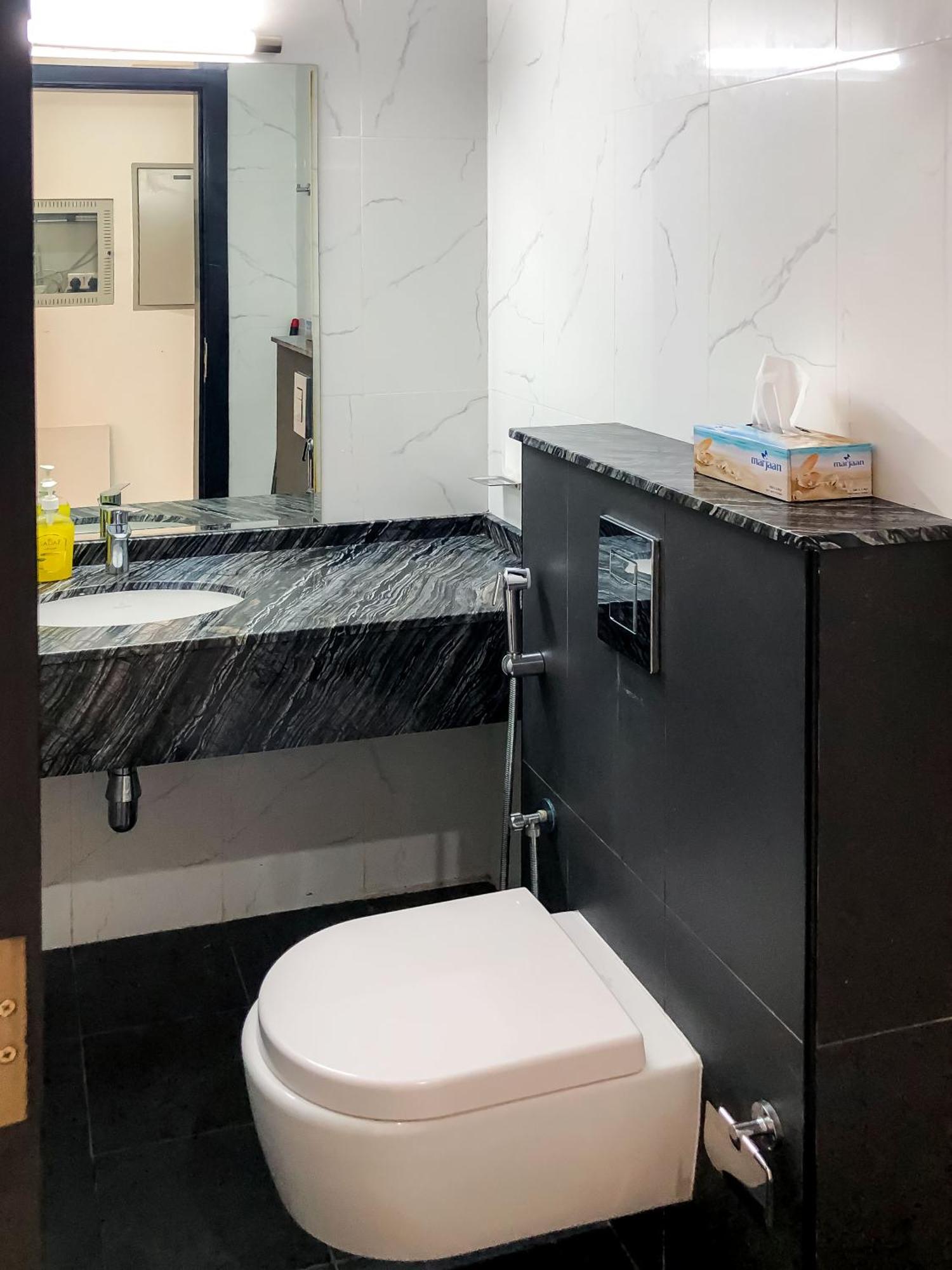 Apartment Luxury With Balcony - Mall Of Emirates