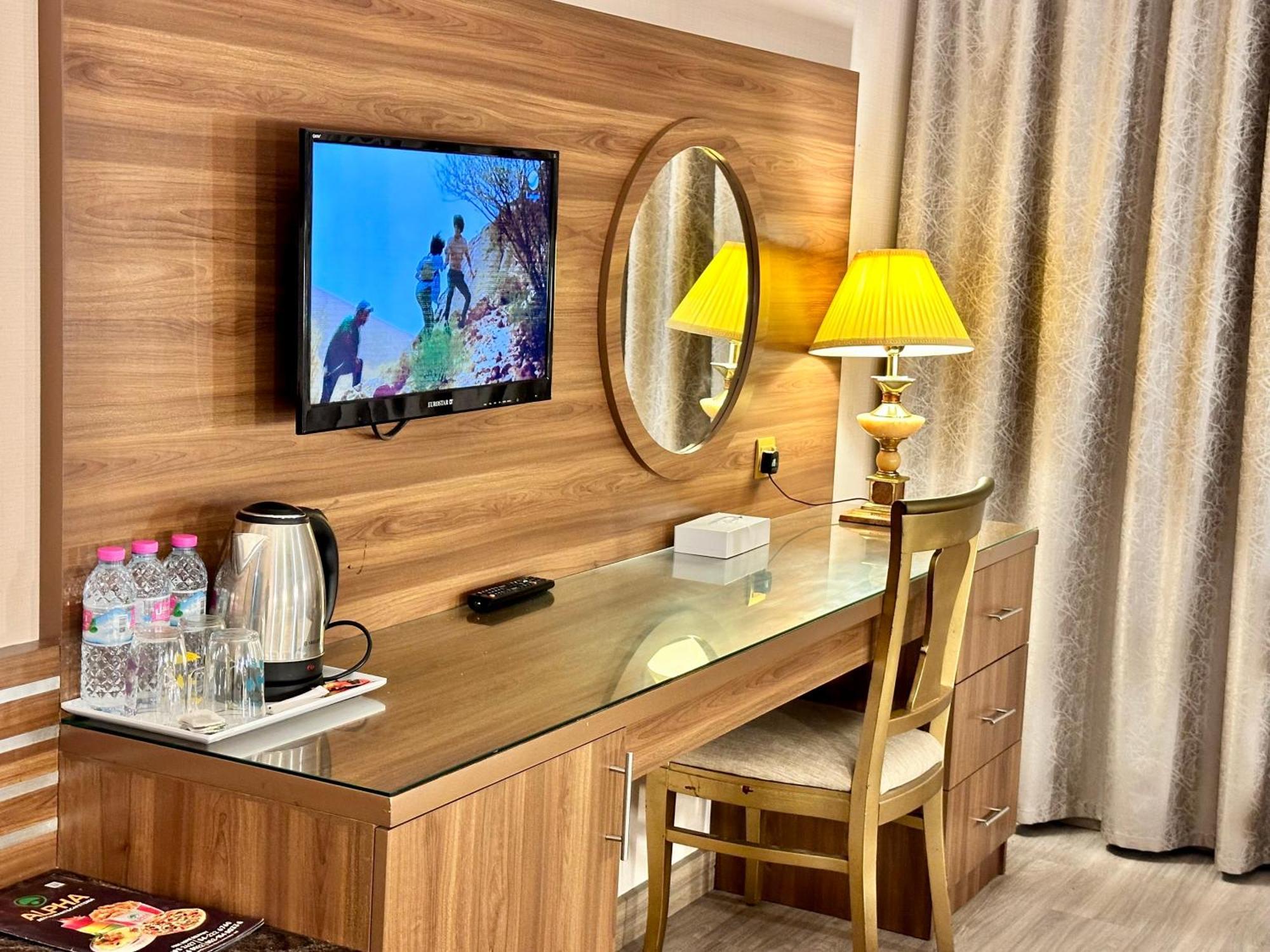 Bliss Square 3* Dubai