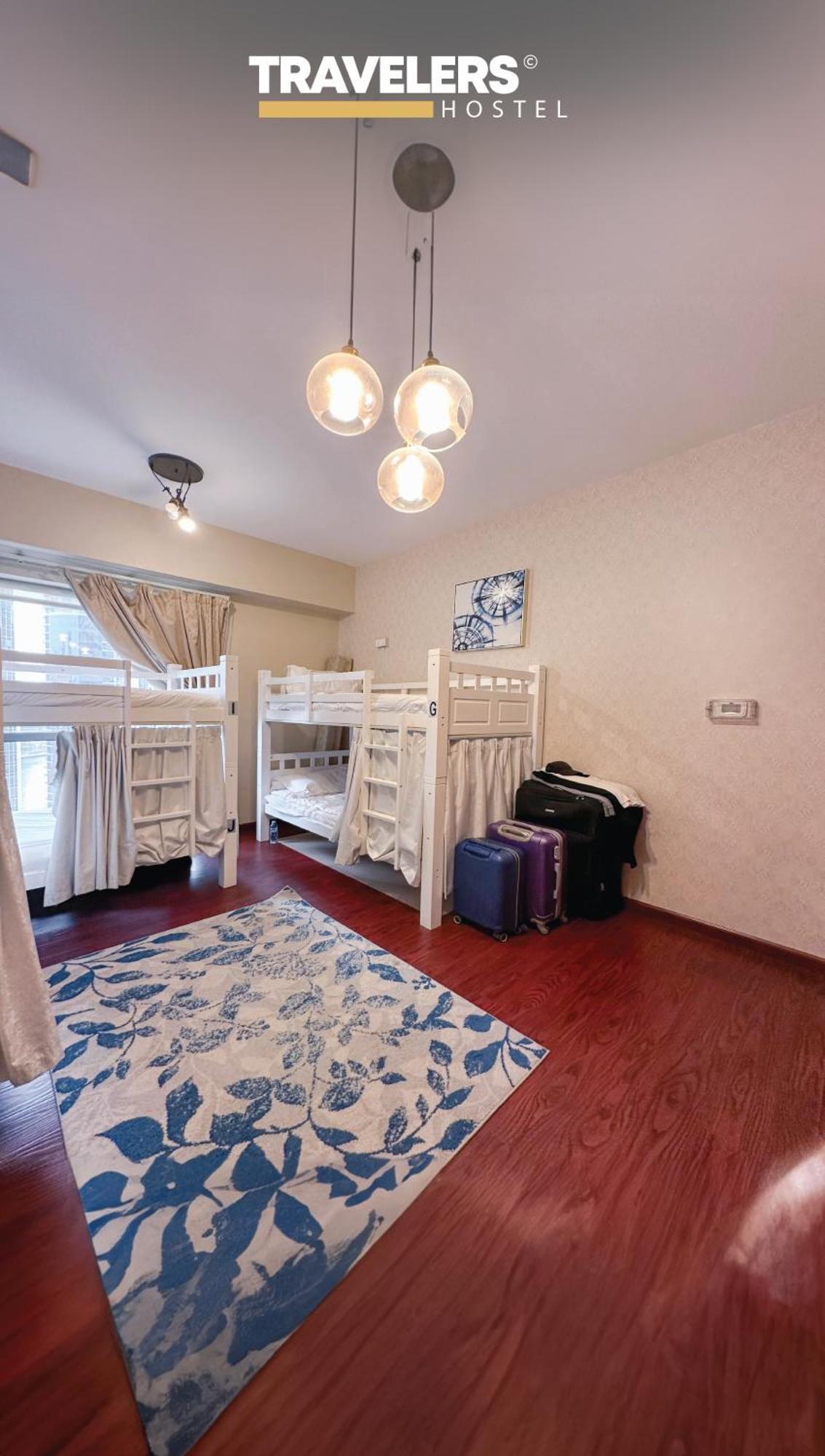 Travelers - Marina Hostel