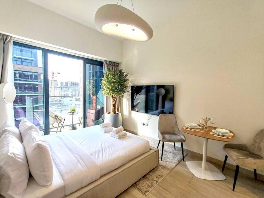 Apartment Unique By Skylight At Azizi Riviera 42
