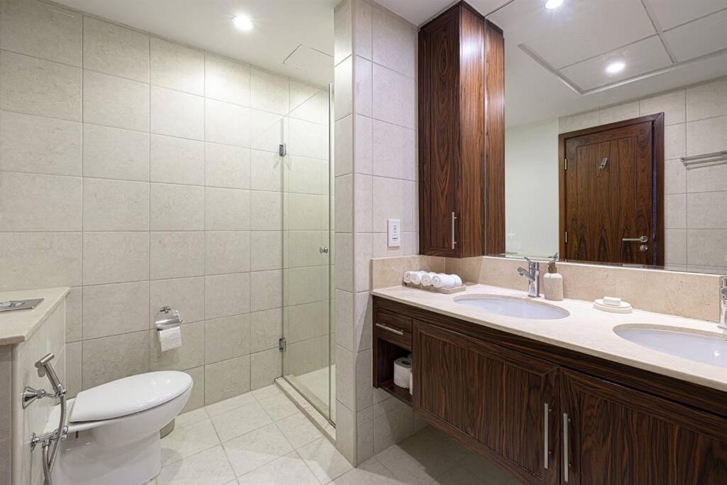 Downtown Delight 3br With Stunning Fountain Views