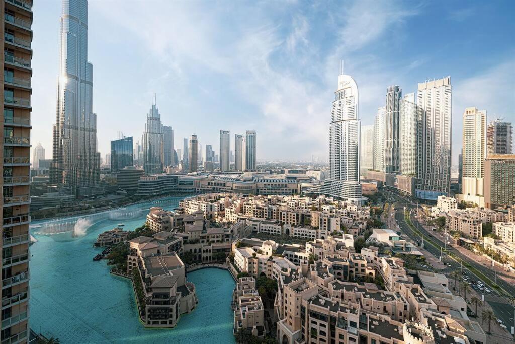 Downtown Delight 3br With Stunning Fountain Views Apartment Dubai