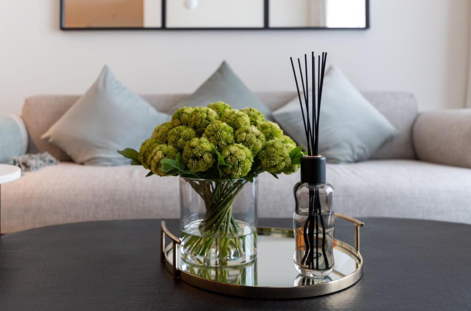 Luxury Escapes - Stylish 2br With View In Downtown Daire