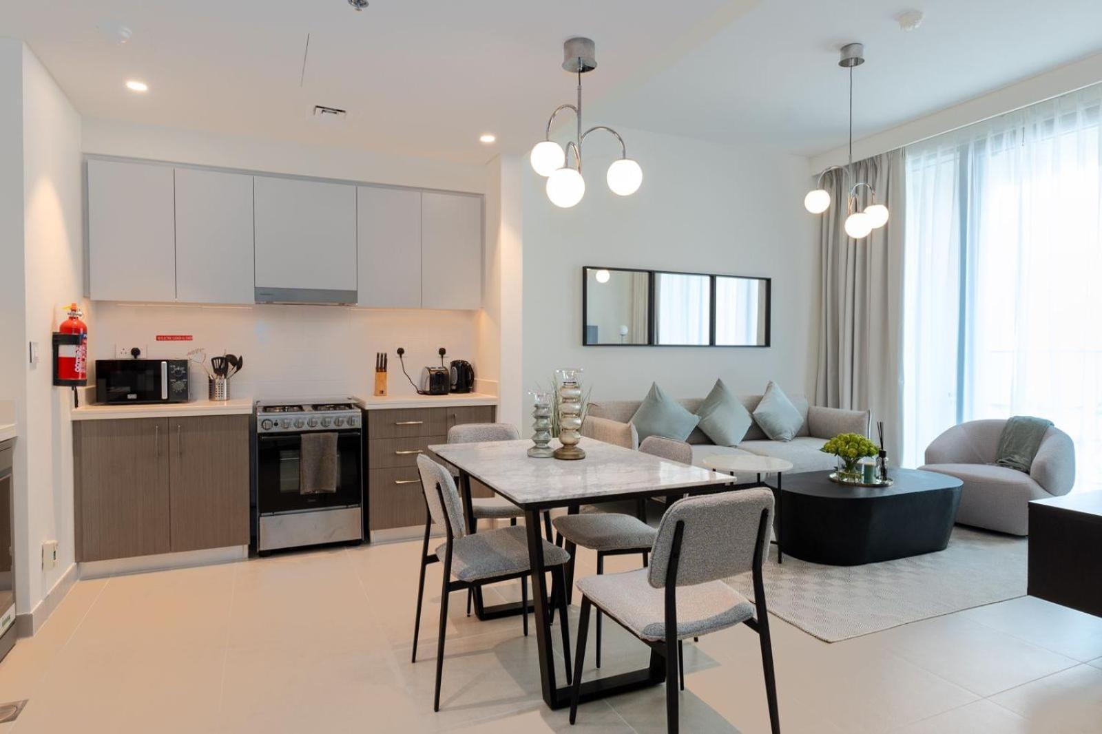 Daire Luxury Escapes - Stylish 2br With View In Downtown