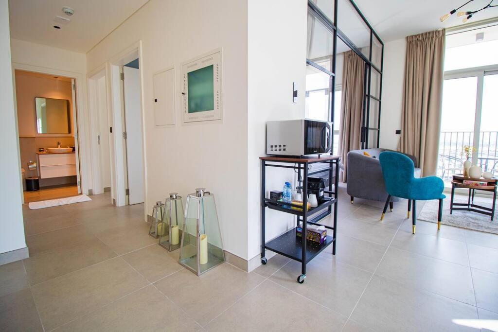 Amazing Views With Beautiful 2-bhk At Collective Dubai
