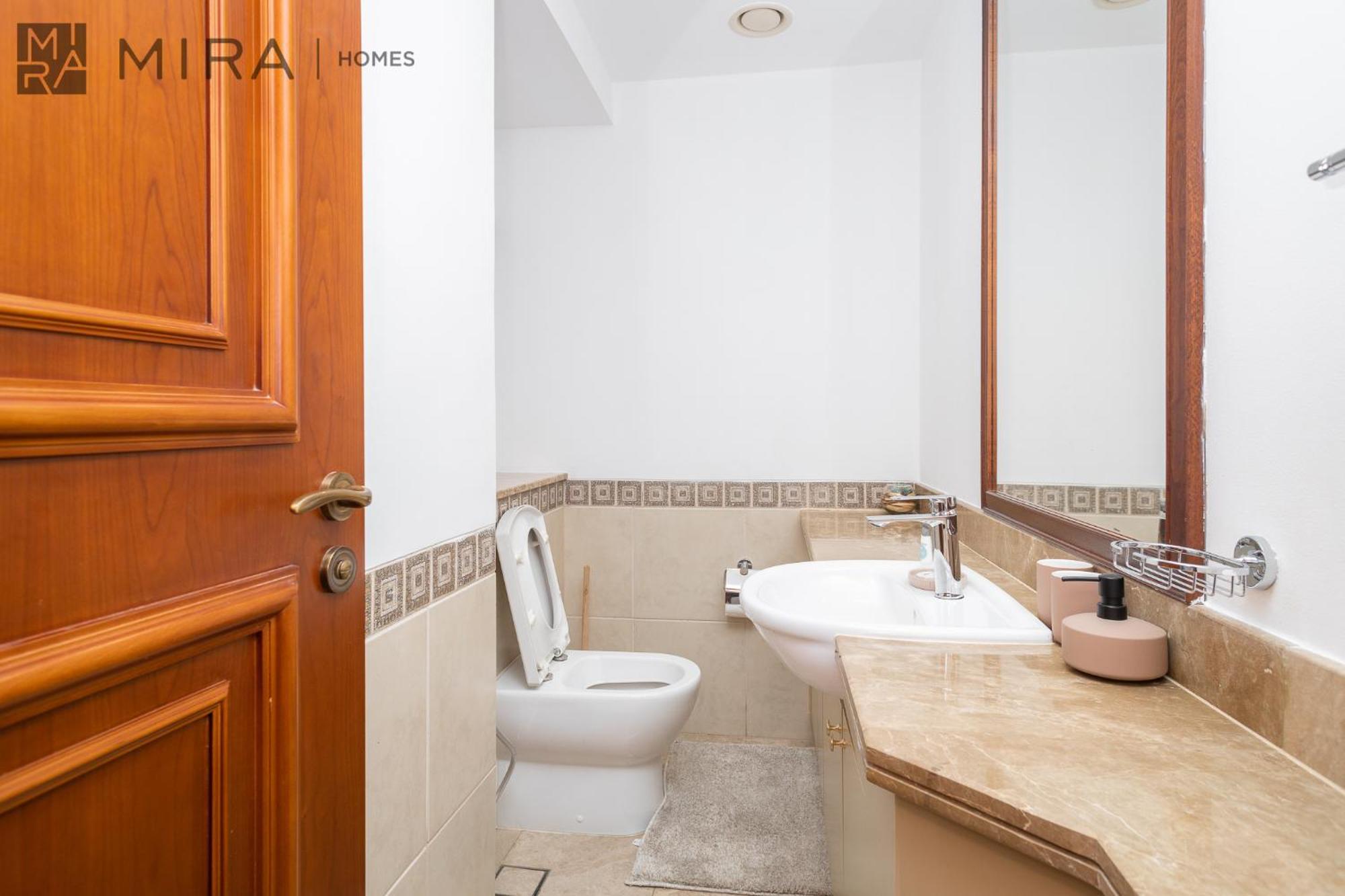 Mira Homes - Spacious 1 Bedroom In Fairmont Apartment
