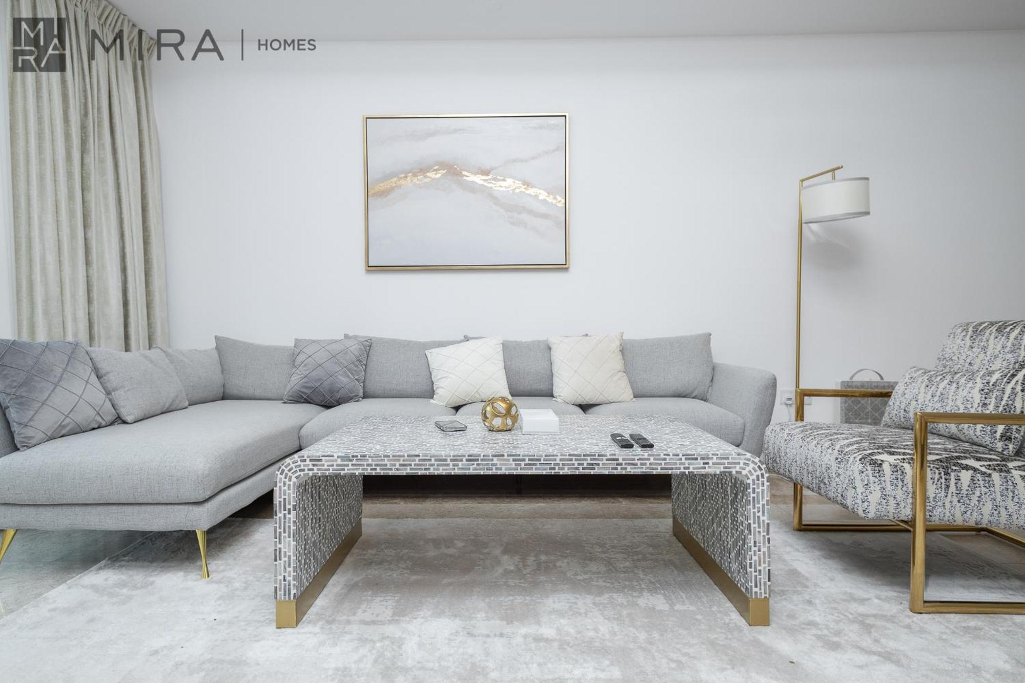 Apartment Mira Homes - Spacious 1 Bedroom In Fairmont