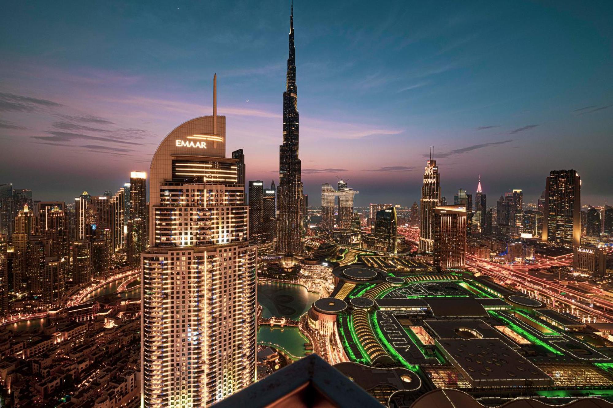 Full Burj Khalifa - 3 Bedroom + Maid In Downtown Apartment