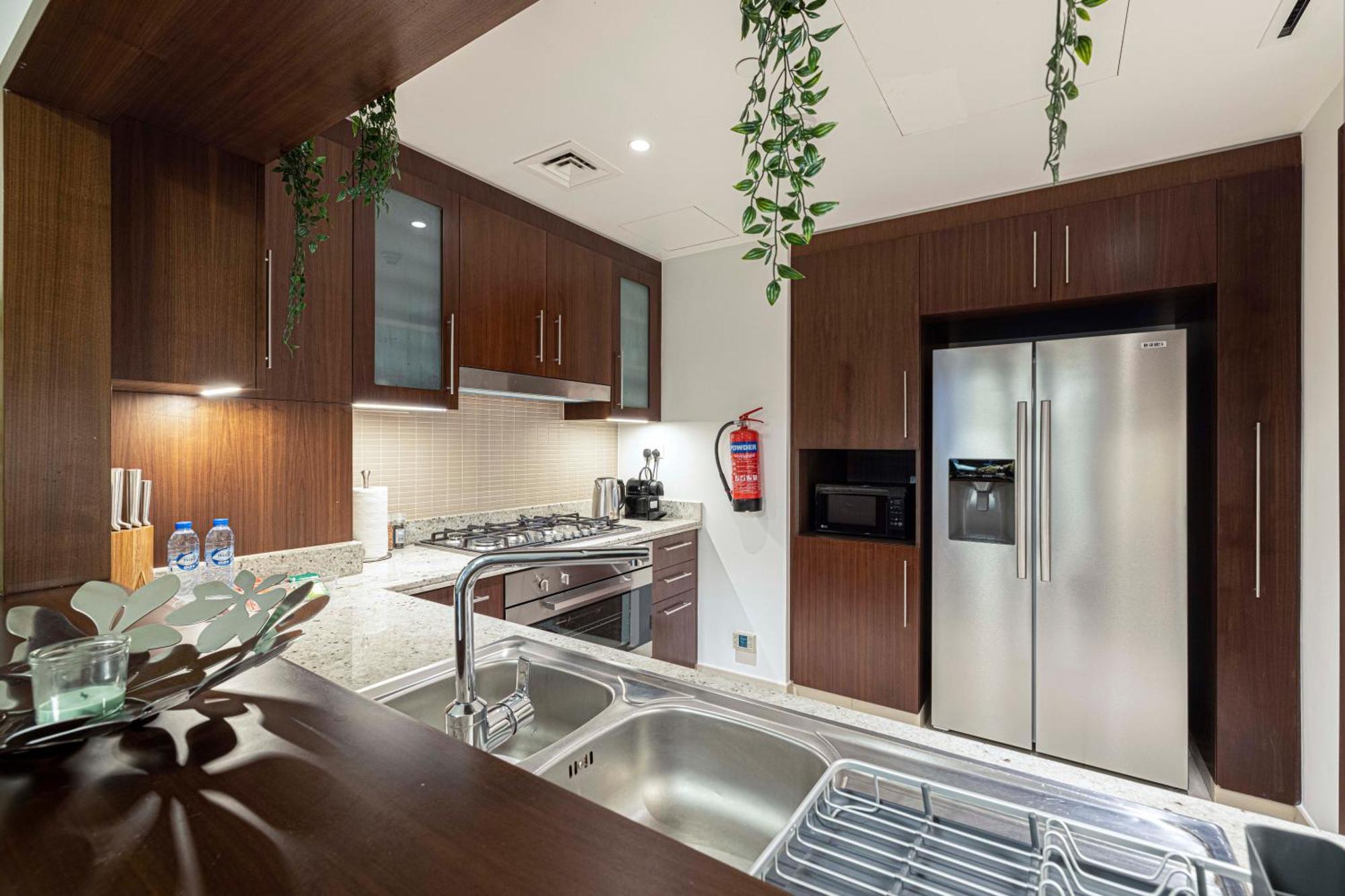 Full Burj Khalifa - 3 Bedroom + Maid In Downtown Apartment Dubai