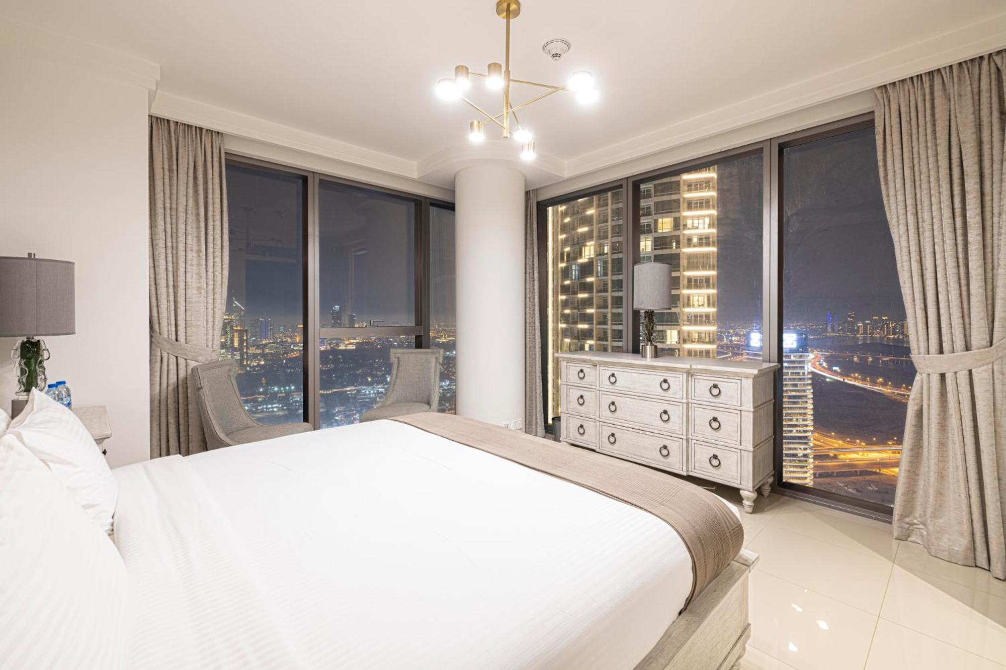 Apartment Full Burj Khalifa - 3 Bedroom + Maid In Downtown