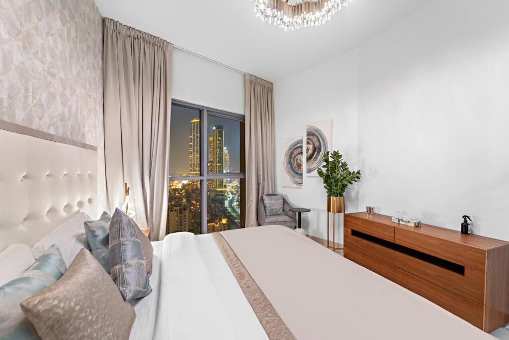 Apartamento First Class 2br Modern Oasis Dubai