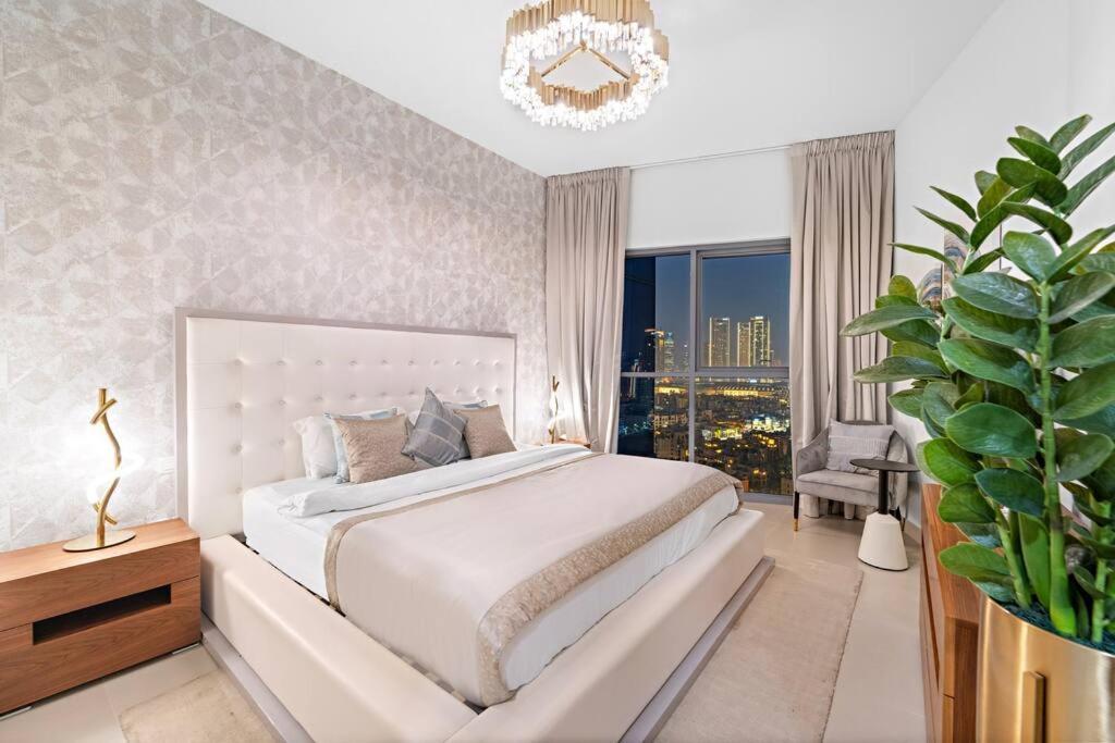 First Class 2br Modern Oasis * Dubai