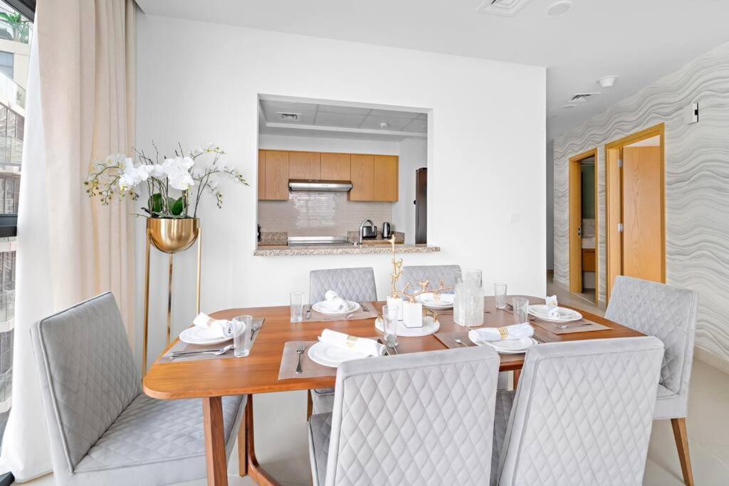 First Class 2br Modern Oasis *