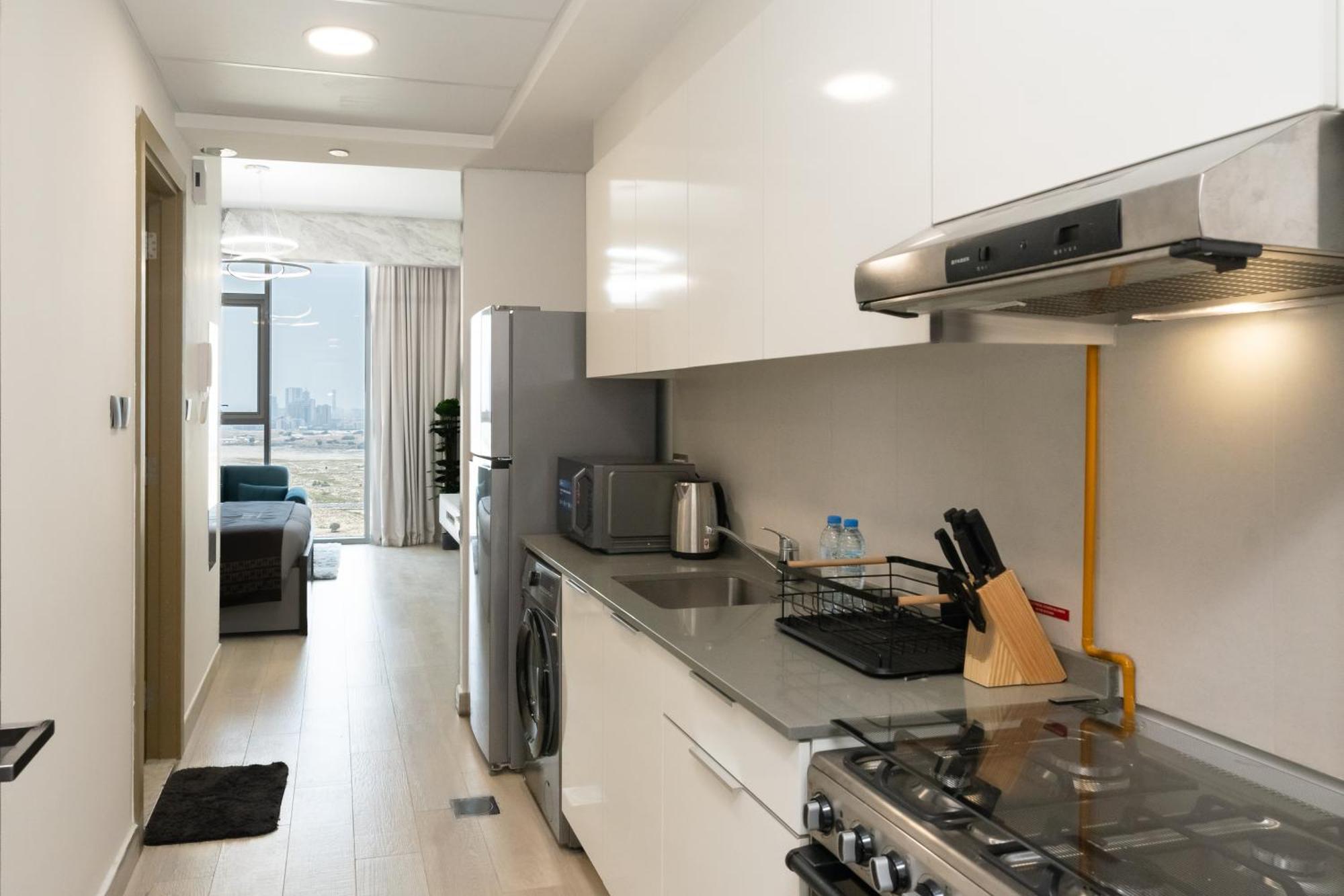 Escape24 Modern Bloom Tower Jumeirah Village Circle Jvc * Dubai