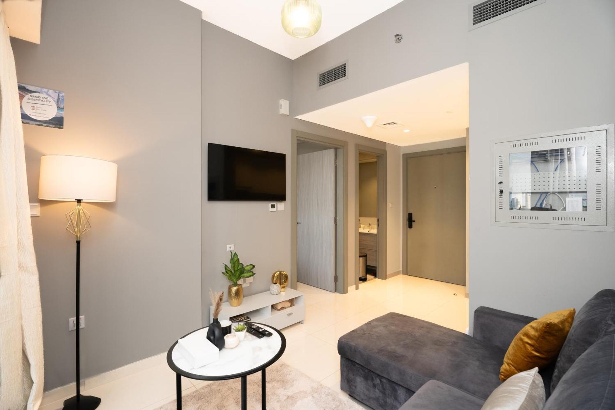 Apartment Zada Tower 1br In Business Bay Near Metro & Burj Khalifa - Escape 24 Homes