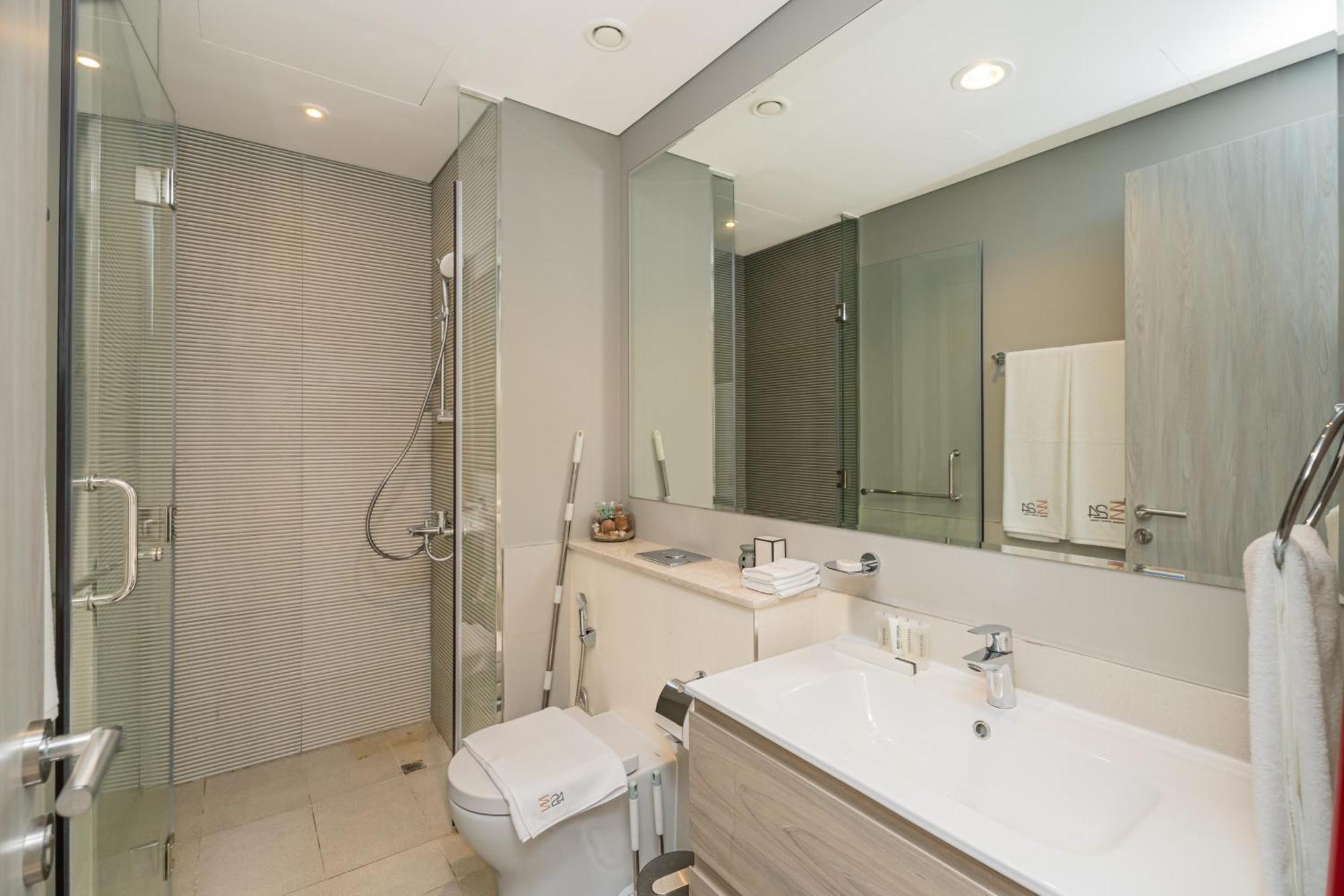 Apartment Zada Tower 1br In Business Bay Near Metro & Burj Khalifa - Escape 24 Homes *