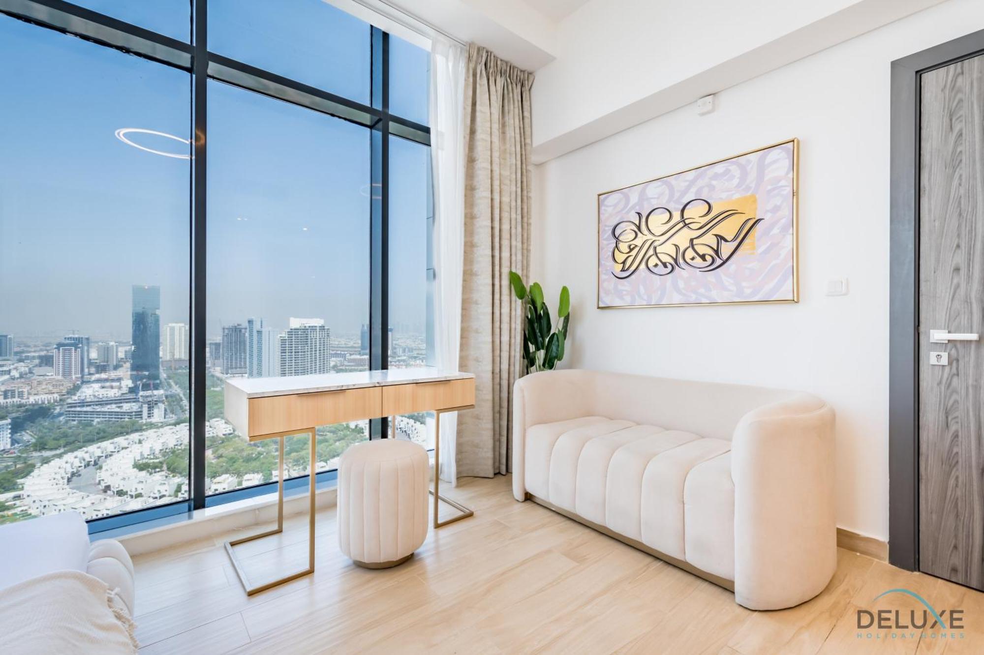 Majestic In Regina Tower, Jumeirah Village Circle By Deluxe Homes Apartment Dubai