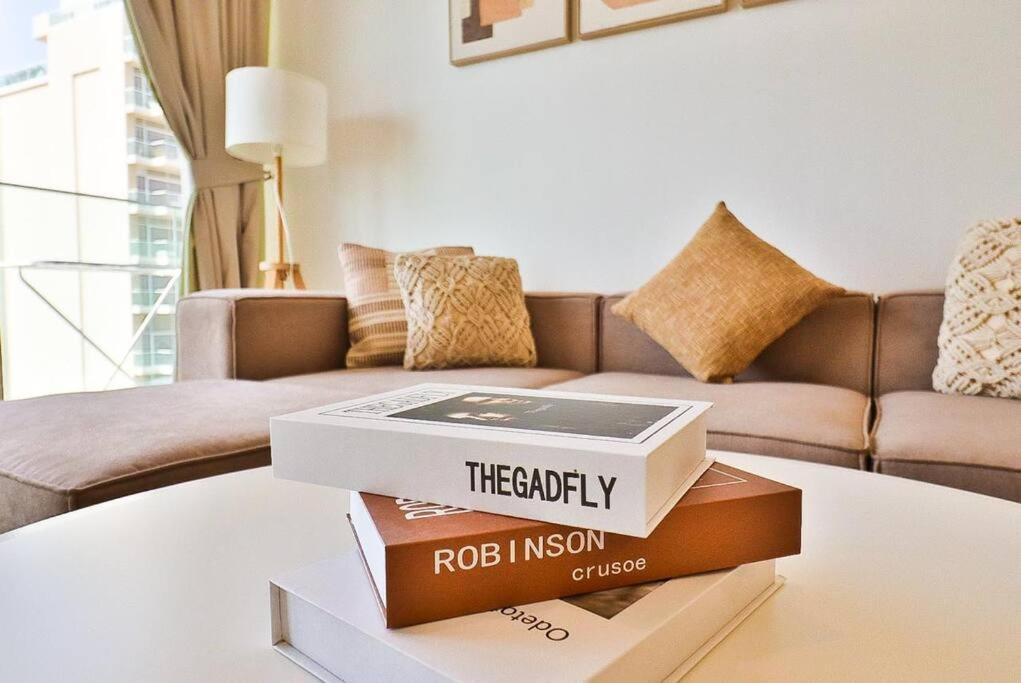 Bohemian Bliss 1 Bedroom * Dubai
