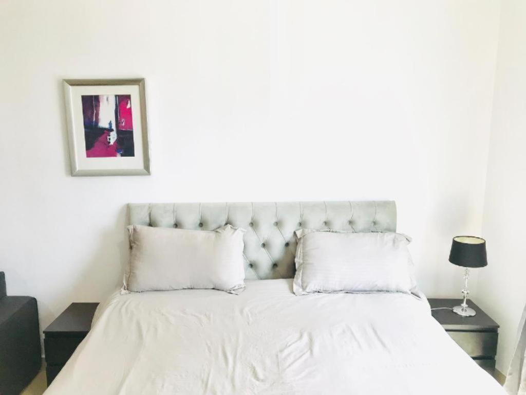 Luxury In Marina Apartment Dubai
