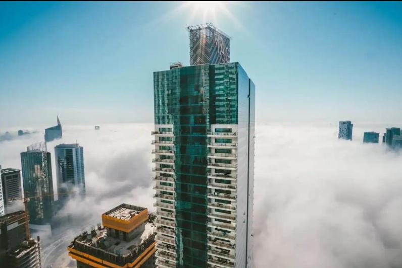 High Floor With Skyline & Burj Khalifa View 3 Bedroom Unit Marina Dubai