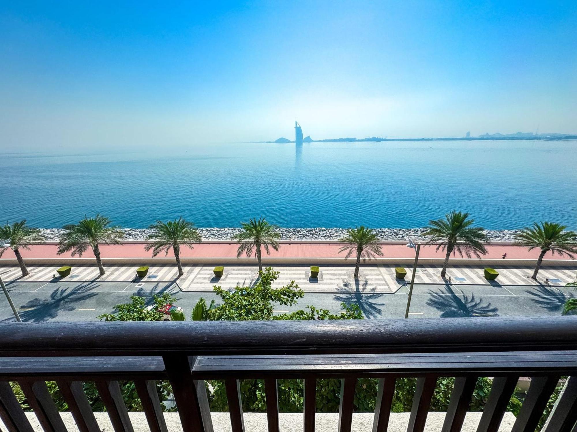 Sea View 1br In 5 Star - Palm Jumeirah * Dubai