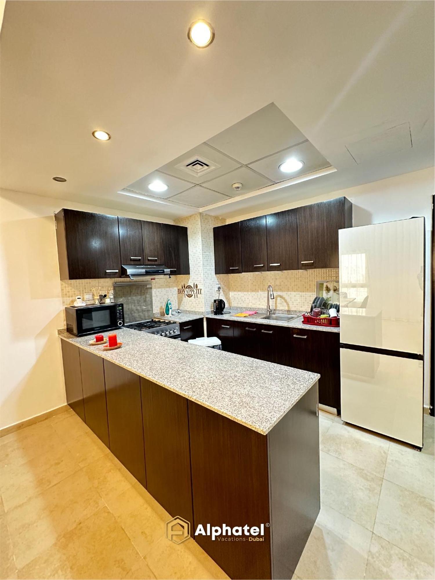 2-bedroom In Remraam Community - - By Alphatel Vacations Apartment *