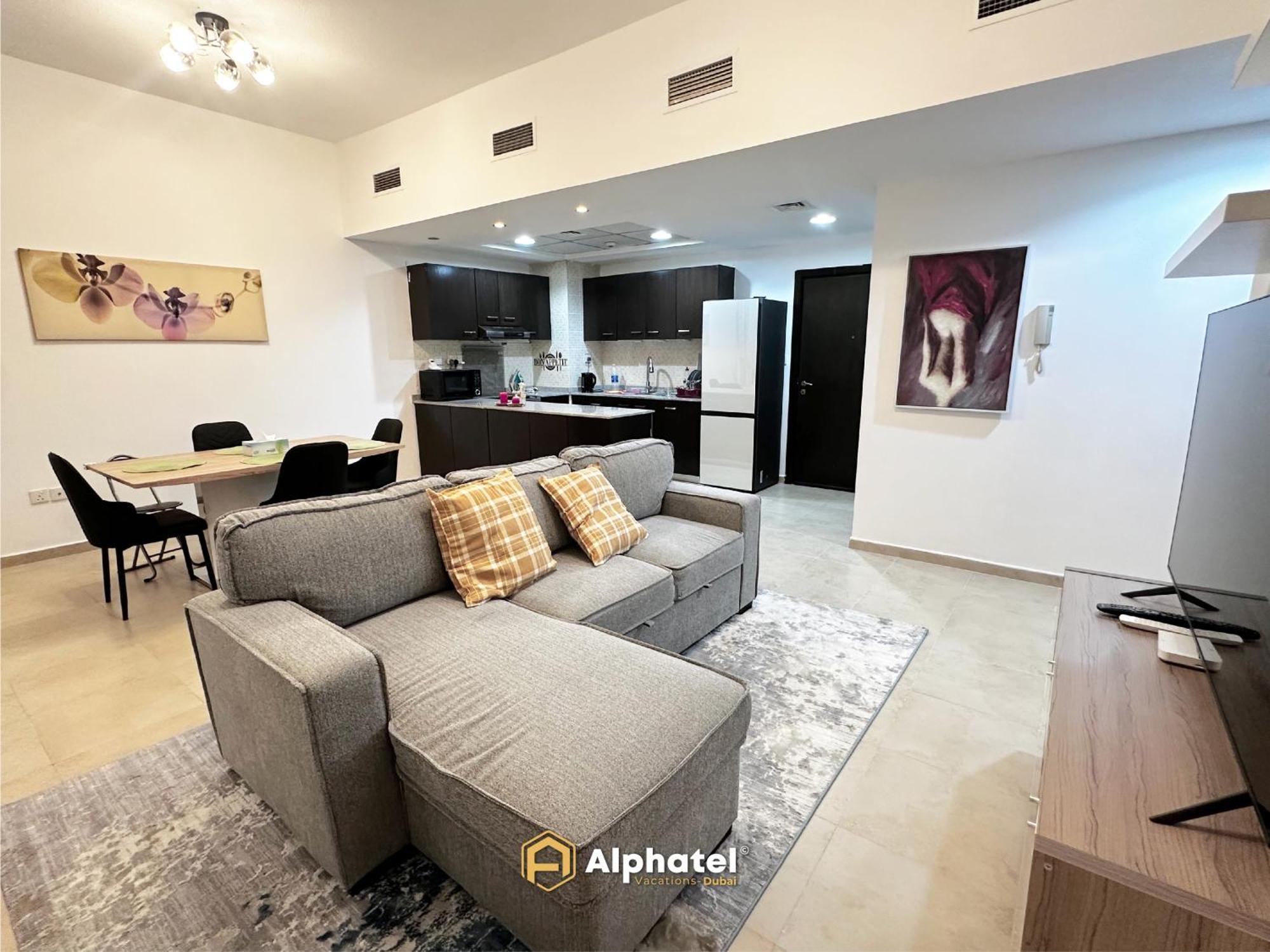 2-bedroom In Remraam Community - - By Alphatel Vacations Dubai