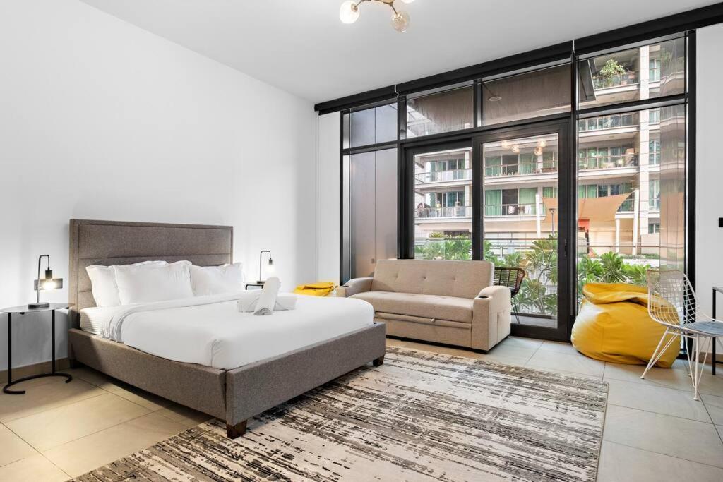 Apartment First Class Studio Premium And Luxurious