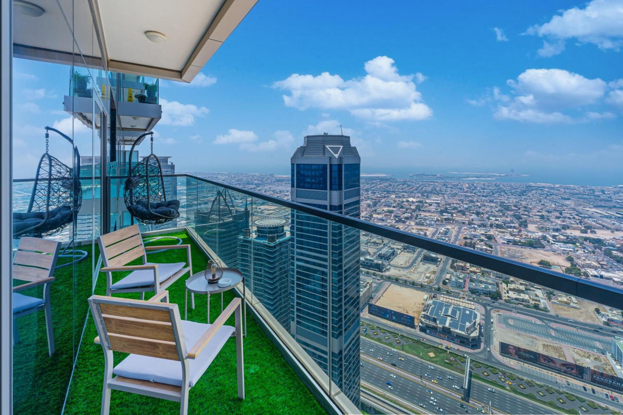 3 King Beds - 7mins To Mall - High Floor Sun Set And Sea View Apartment *