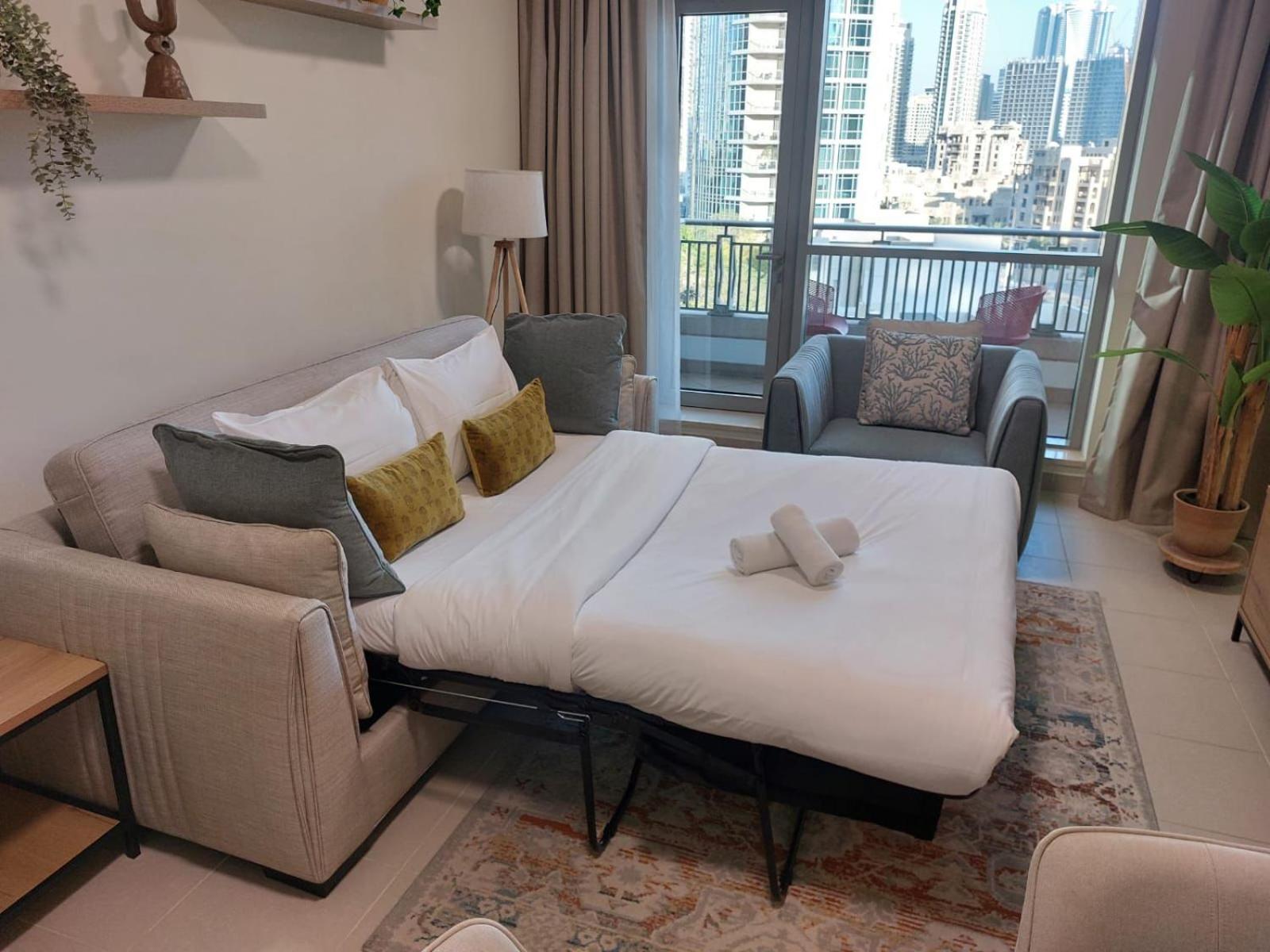 Boulevard 2 Br- Burj Khalifa-dubai Mall- Pool-gym * Dubai