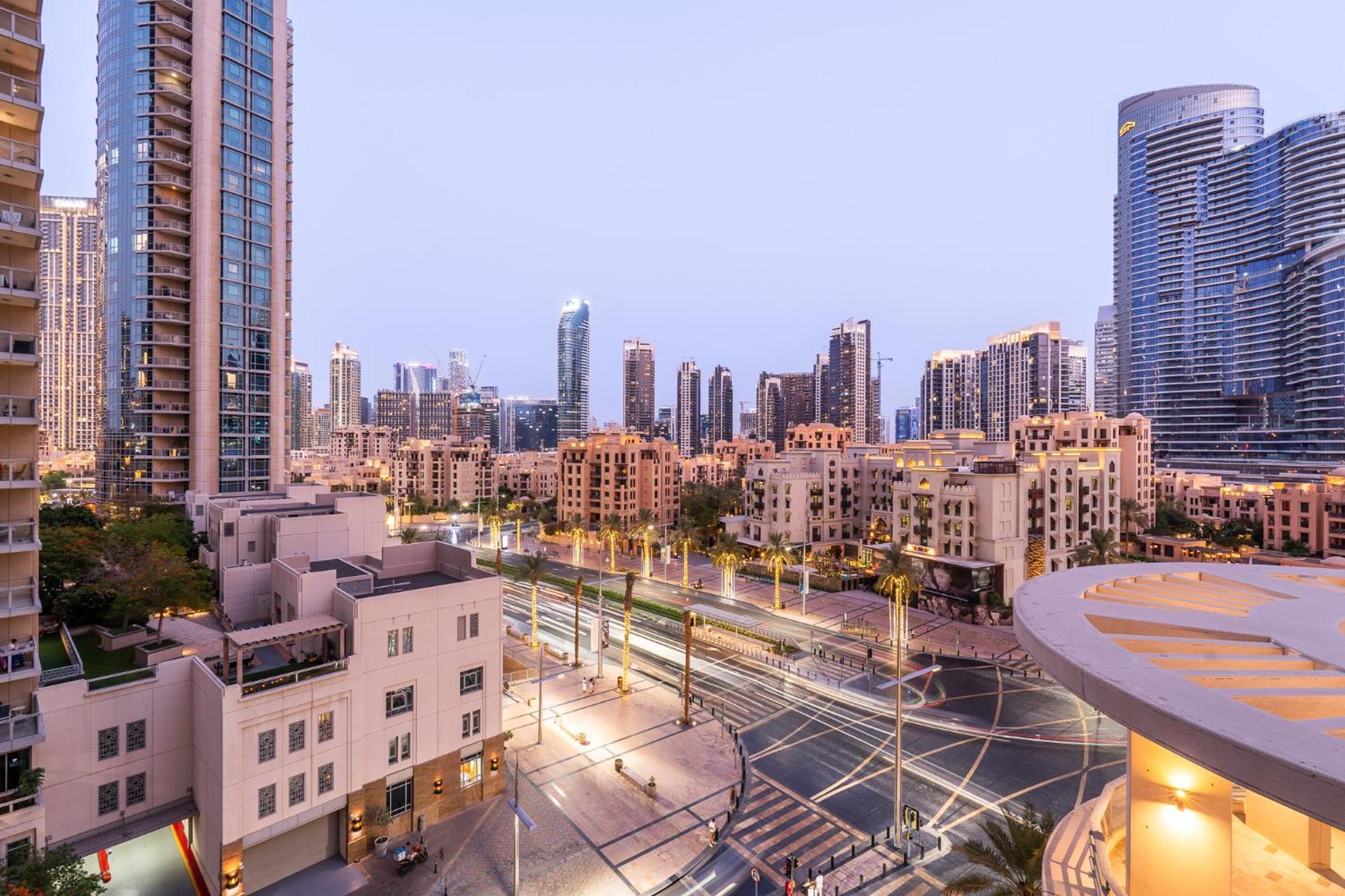 Boulevard 2 Br- Burj Khalifa-dubai Mall- Pool-gym Daire *