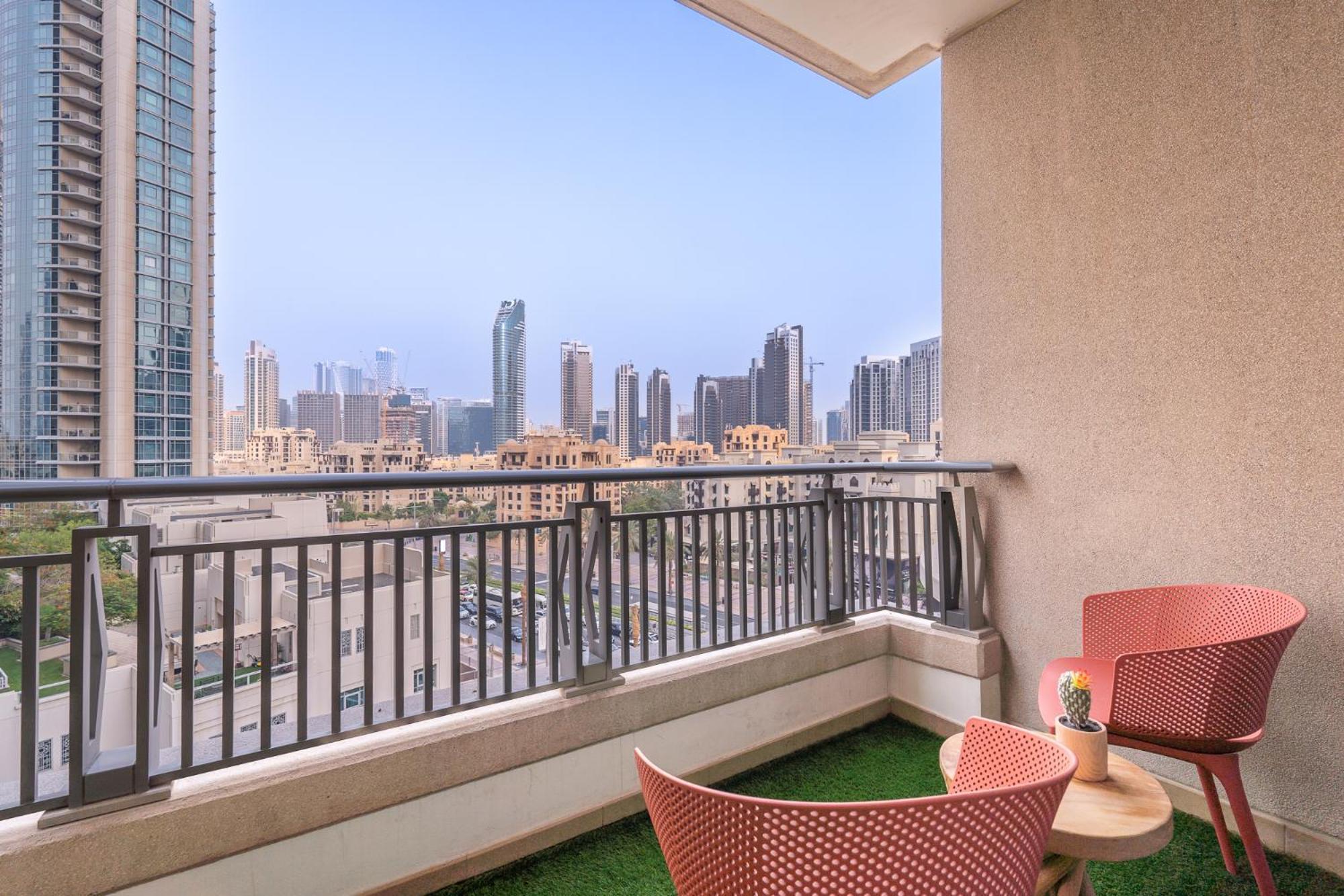 Boulevard 2 Br- Burj Khalifa-dubai Mall- Pool-gym * Dubai
