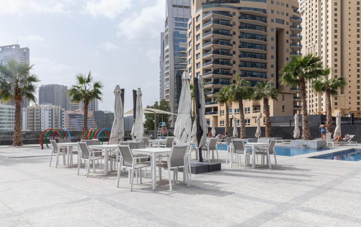 Guestready - Sophisticated Retreat In Marina Apartment