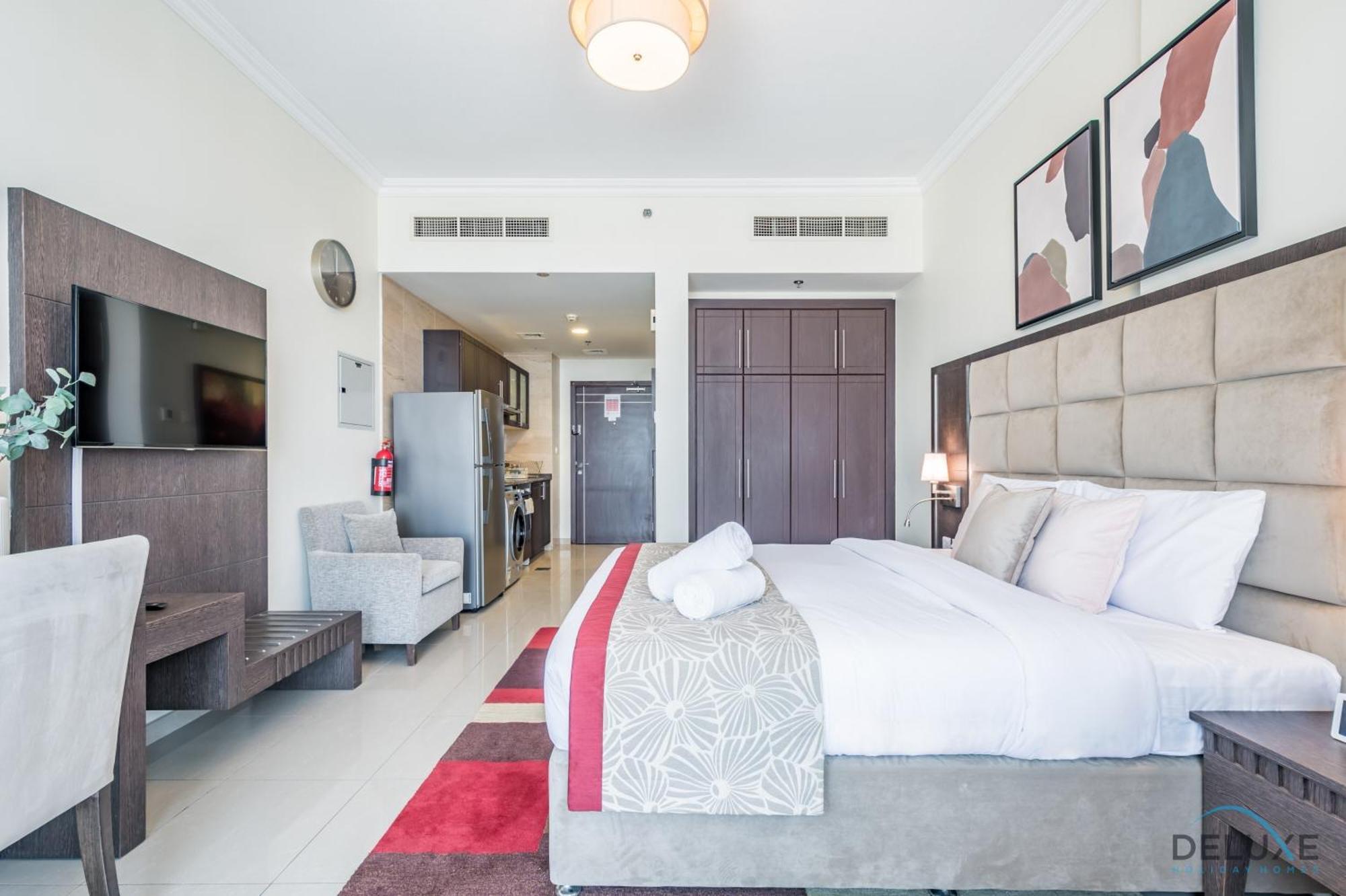 Delightful At Al Madar Siraj Tower 1 Al Barsha South By Deluxe Homes Apartment *