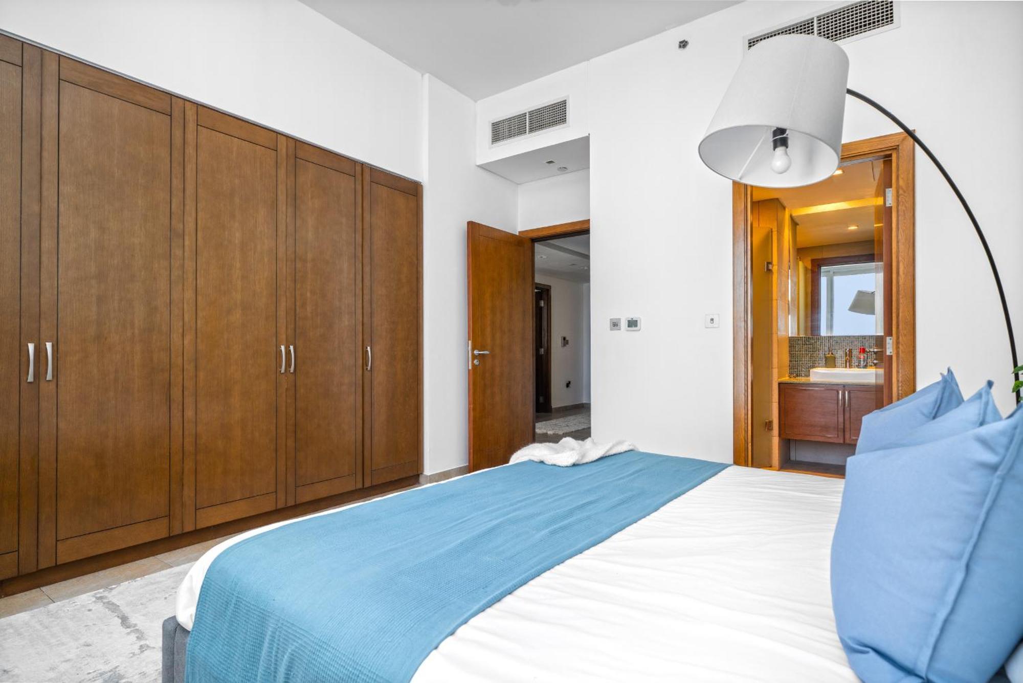 Apartment Alh Vacay - Newly Furnished 3 Bedroom In Marina Residences