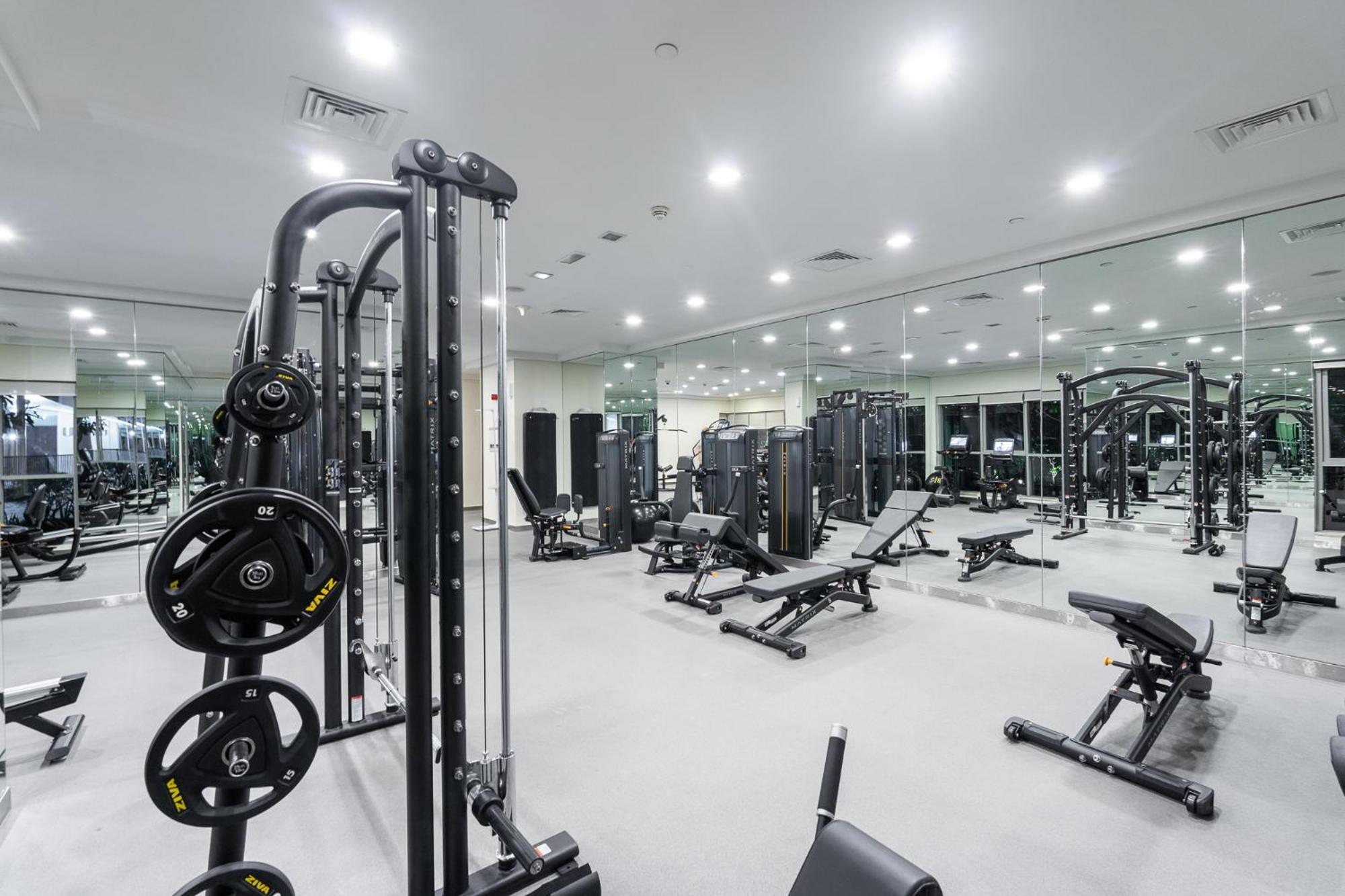 Boulevard 2 Br- Burj Khalifa-dubai Mall- Pool-gym Daire Dubai