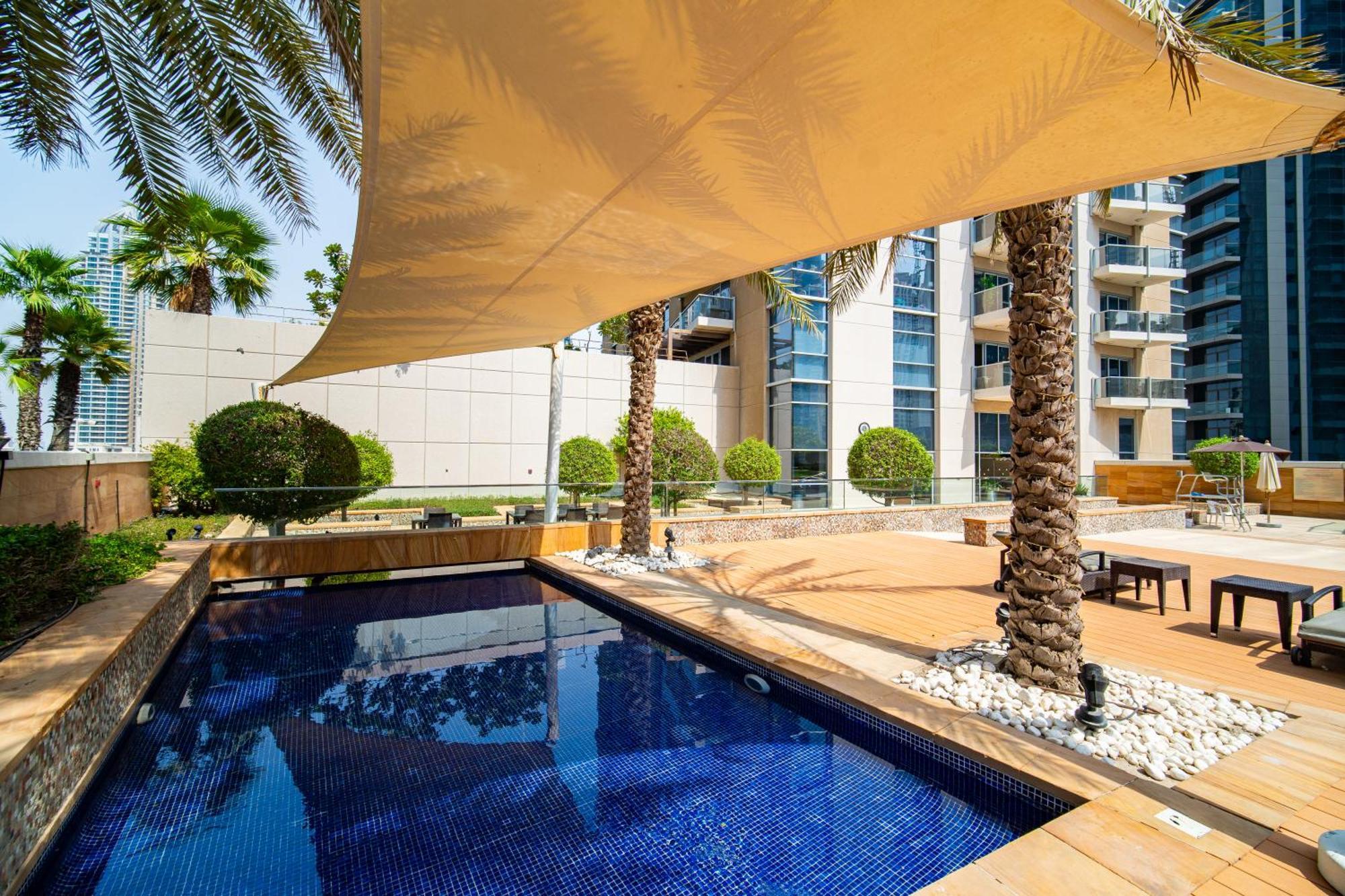 Apartment Marina Tower - Stunning 1bhk With Marina View By Elegant Escape's Dubai
